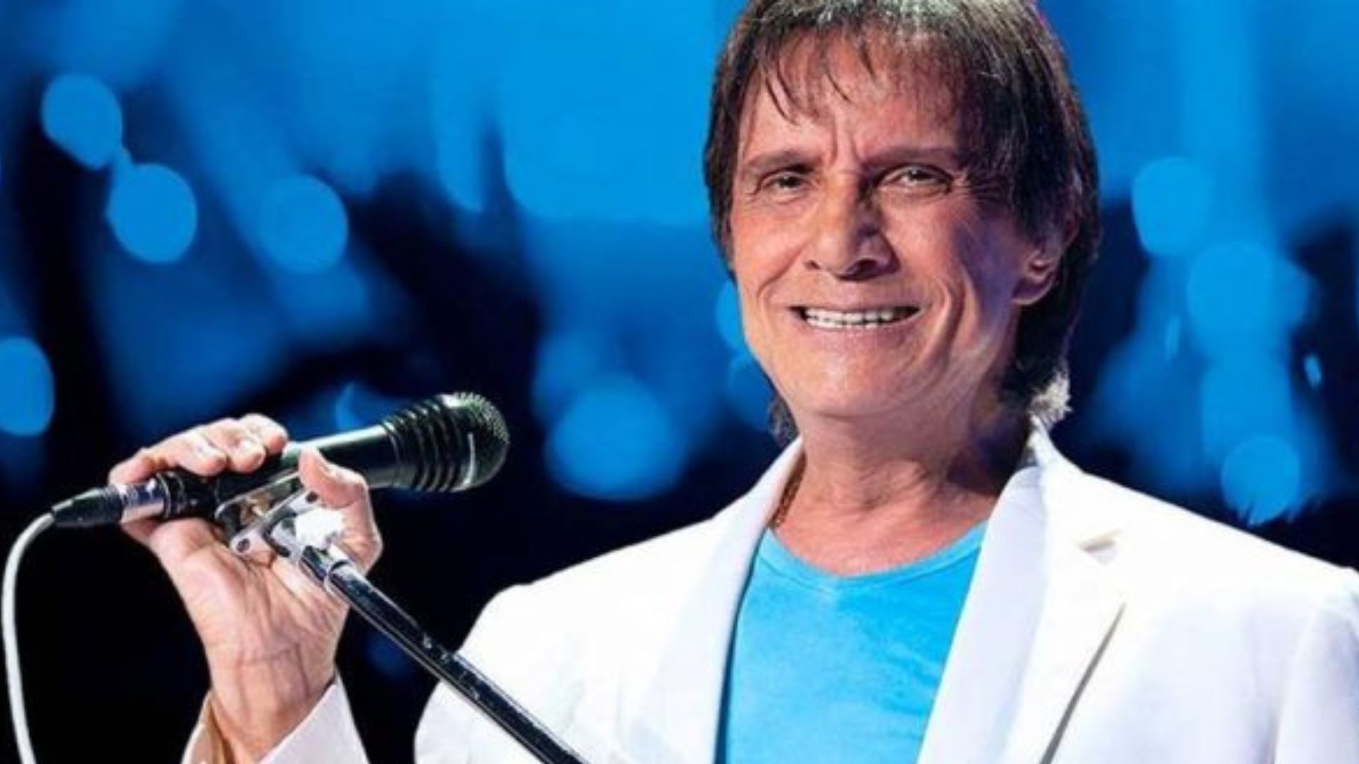 Roberto Carlos comemora 82 anos em cidade natal e revela novidade: “No palco”
