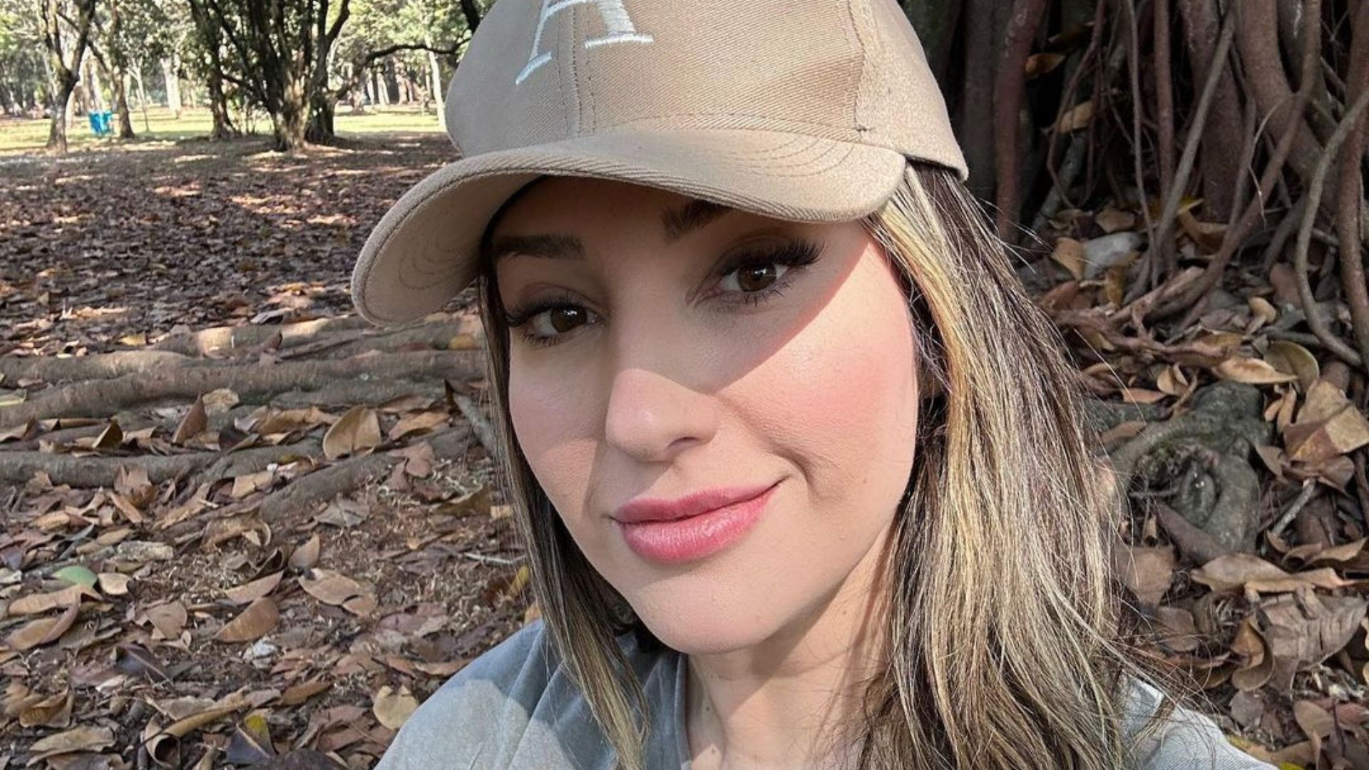 Em meio a boatos sobre affair, Amanda Meirelles faz post enigmático: “Comentário do dia”
