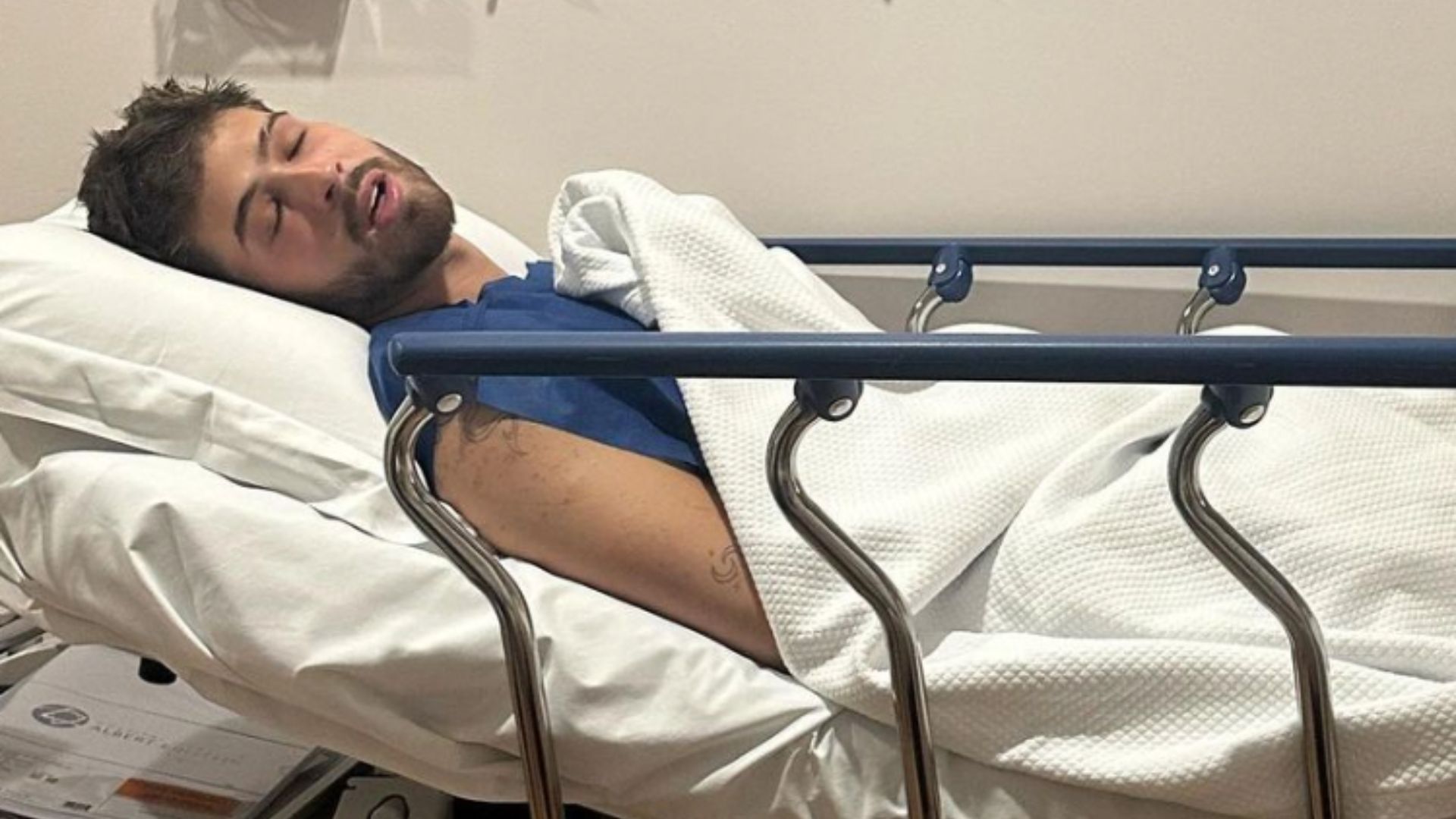 João Guilherme passa por cirurgia e preocupa fãs: “Estamos em oração”