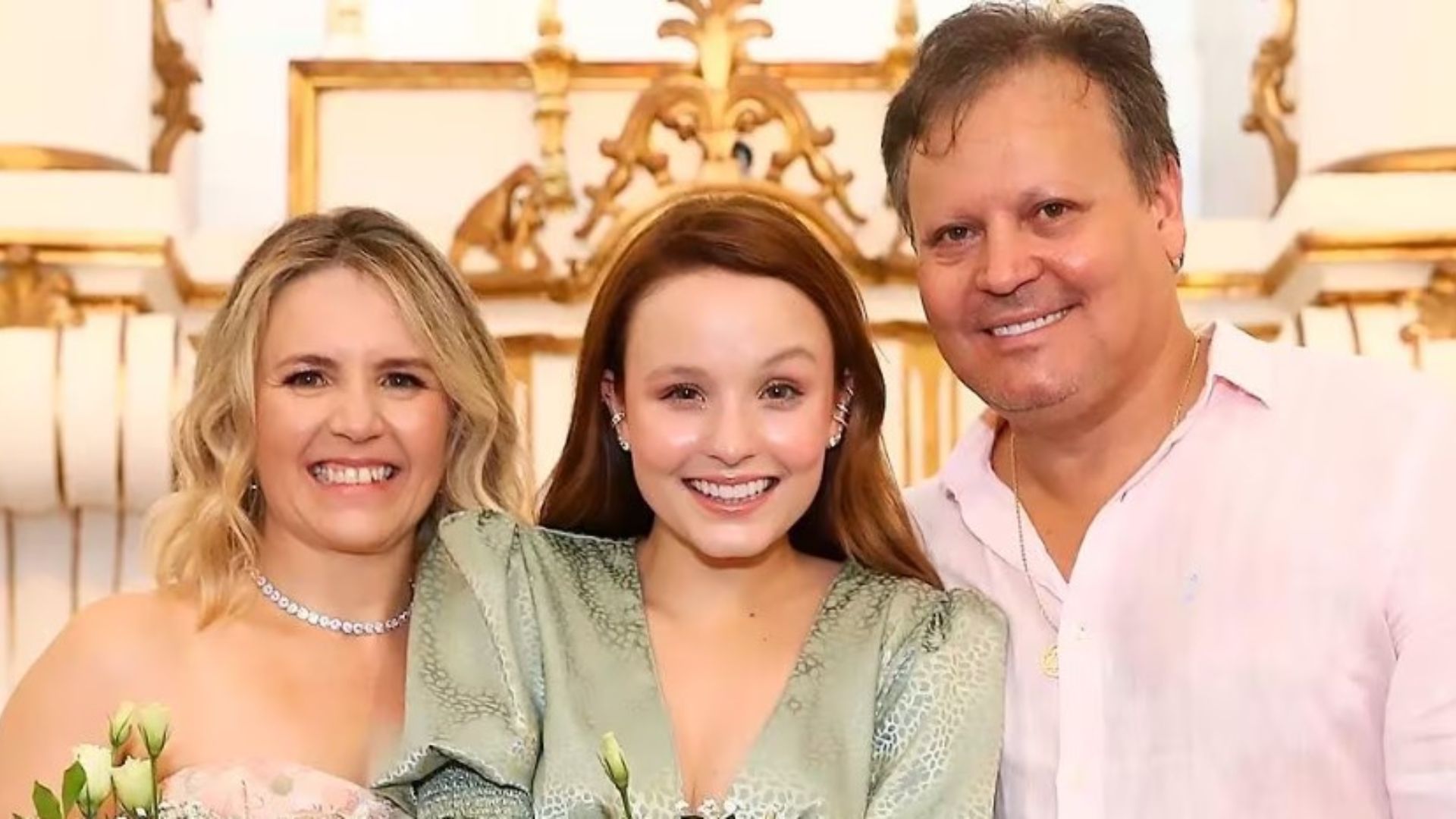 No ‘Fofocalizando’, pais de Larissa Manoela esclarecem rompimento: “Optamos por nos abdicar”