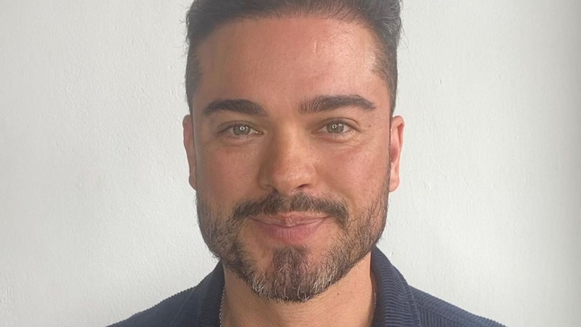 Fora das novelas há 4 anos, Sidney Sampaio se sustenta com trabalhos alternativos