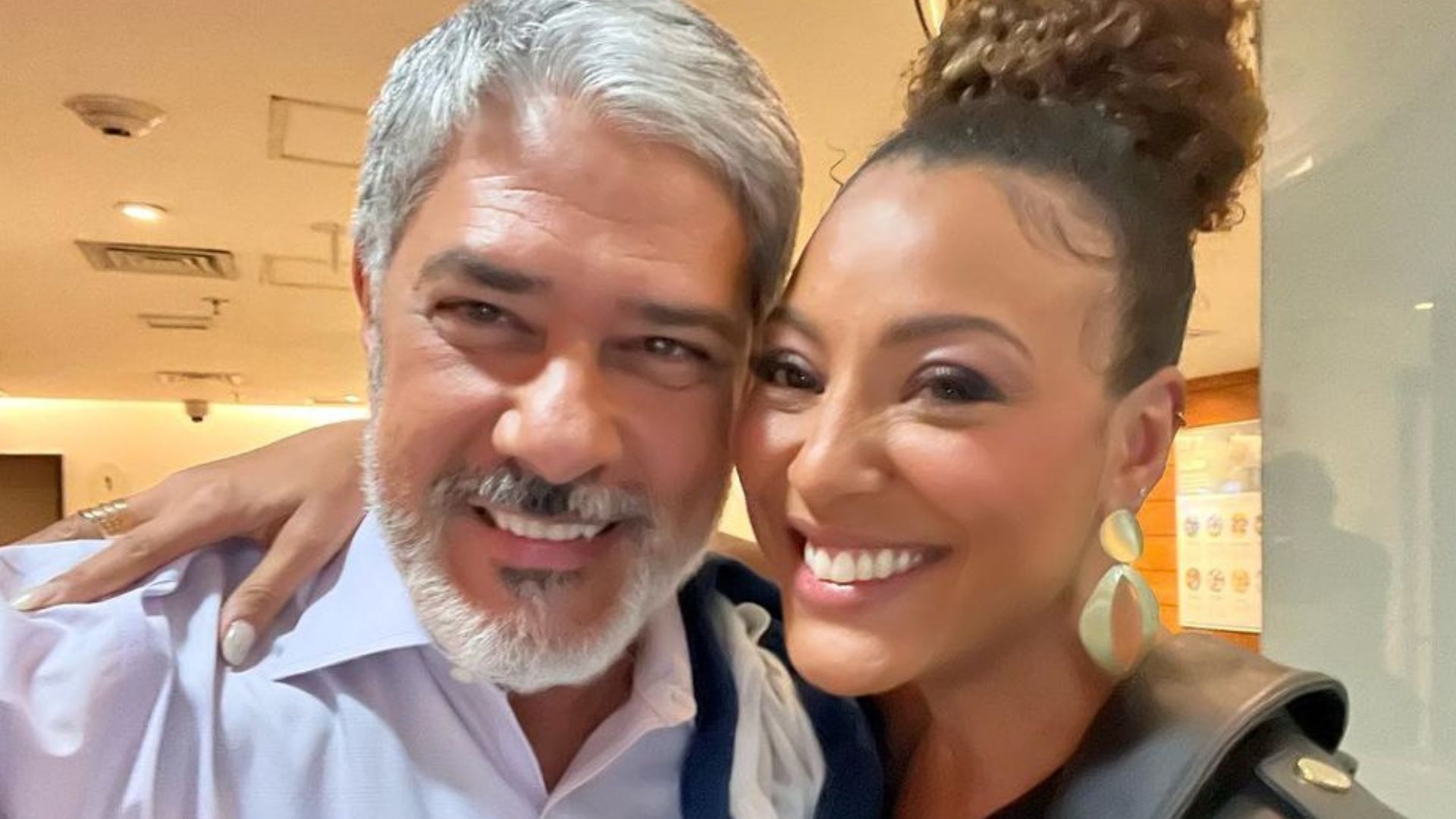 Sheron Menezzes surta com pedido inesperado de William Bonner: “Esse encontro”