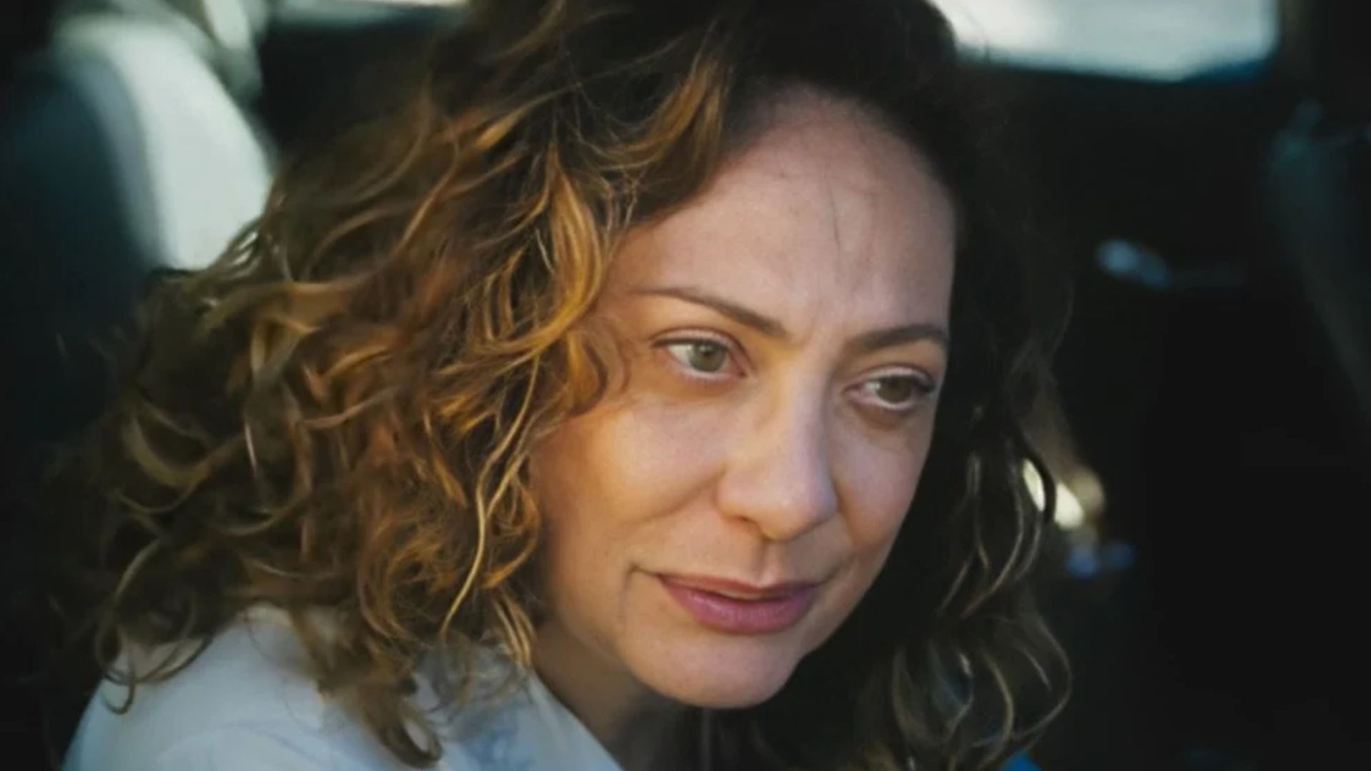 Terra e Paixão: Agatha deixa máscara cair e mostra desdém após rejeição: “Porcaria!”
