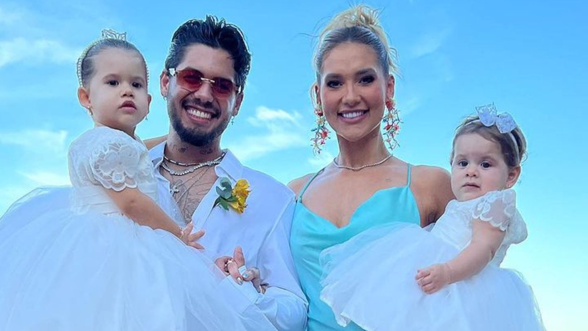 Virginia e Zé Felipe aparecem com filhas e impressiona: “Que milagre é esse?”