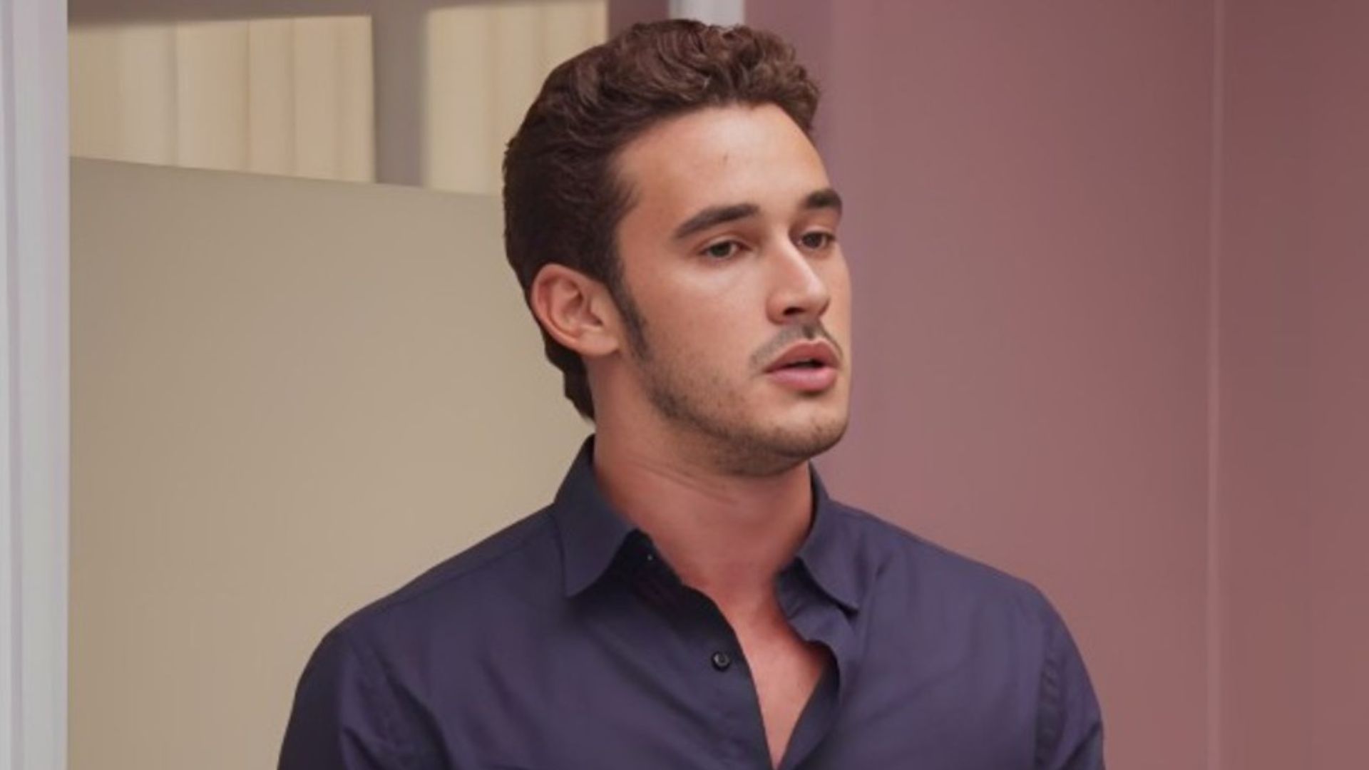 Elas por Elas: Decepcionado, Giovanni se afasta da empresa de Helena