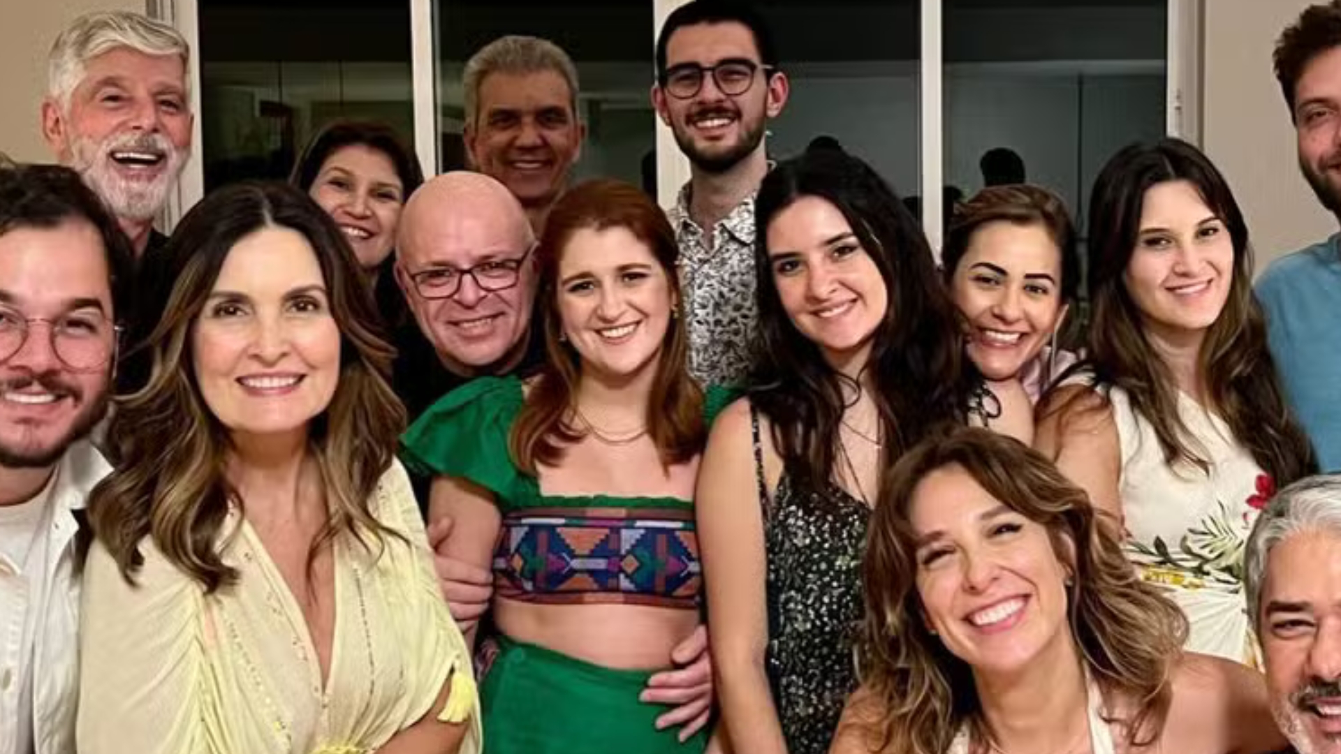 Fátima Bernardes e William Bonner se reúnem para Natal com os filhos