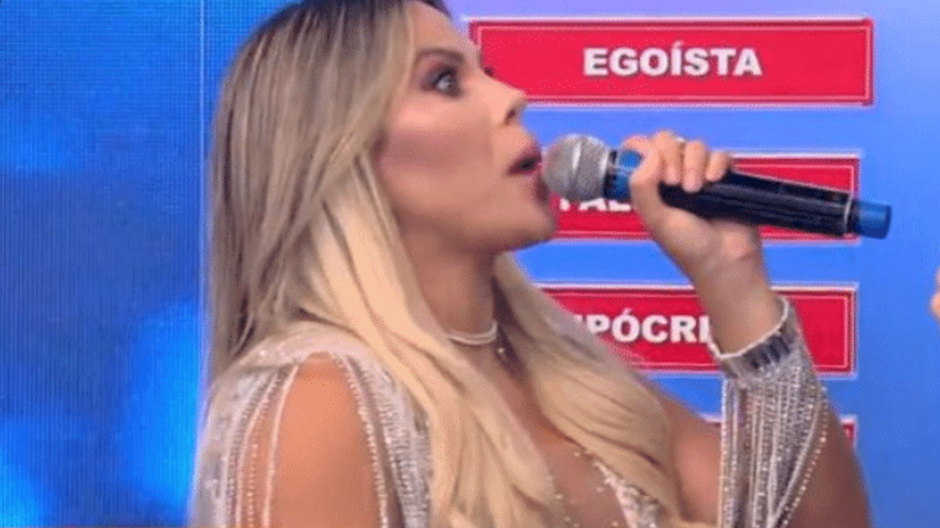 Eliminada de ‘A Fazenda 15’, Kally expõe armação de peoa: “Queria fingir”