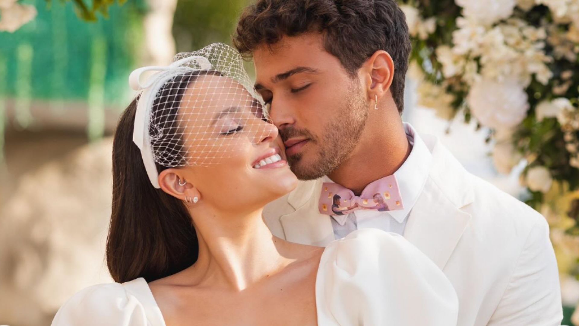 Larissa Manoela se casa em segredo com André Luiz Frambach: “Destinados”