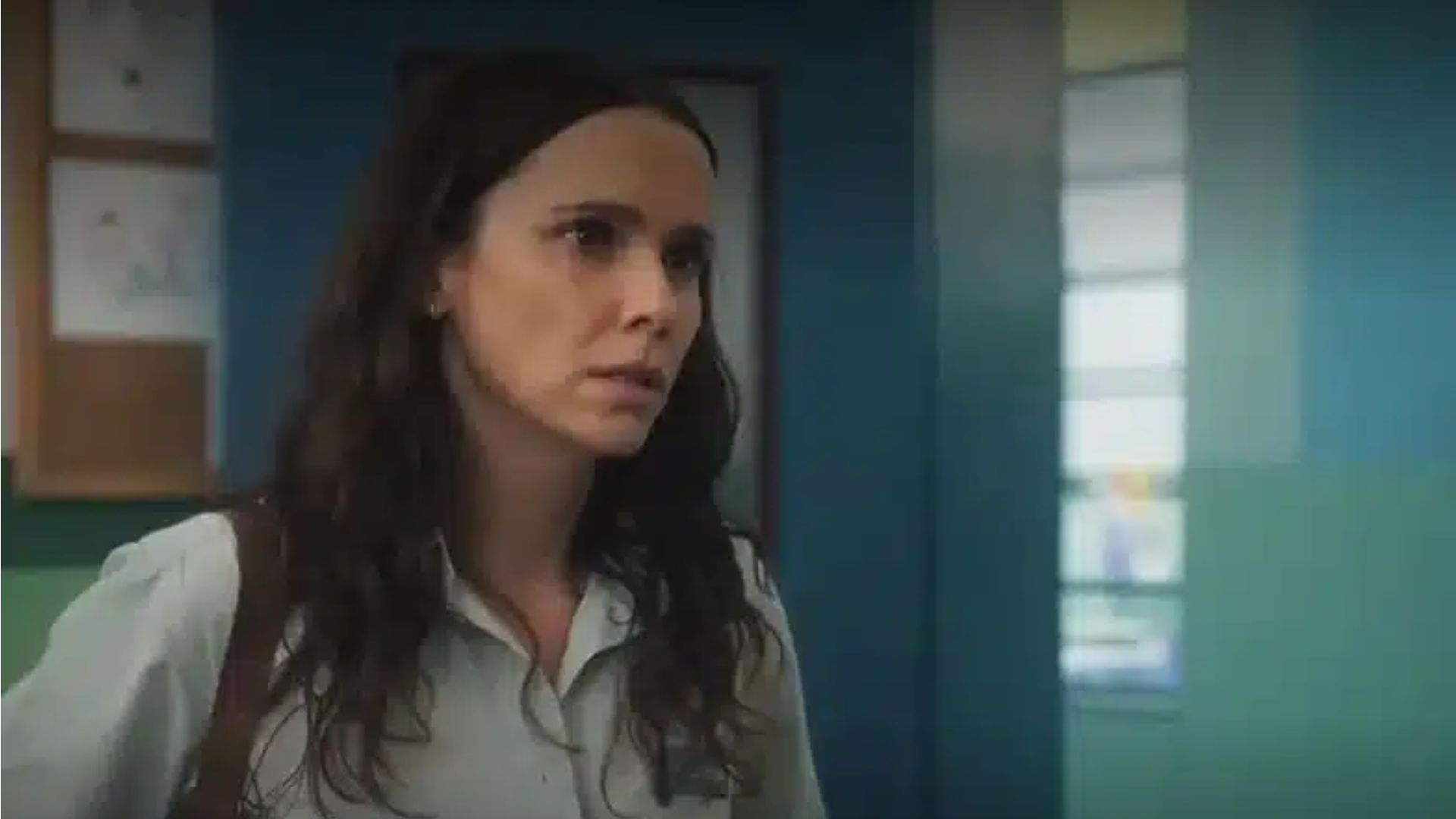 Terra e Paixão: Lucinda se intromete em briga e recebe ameaças