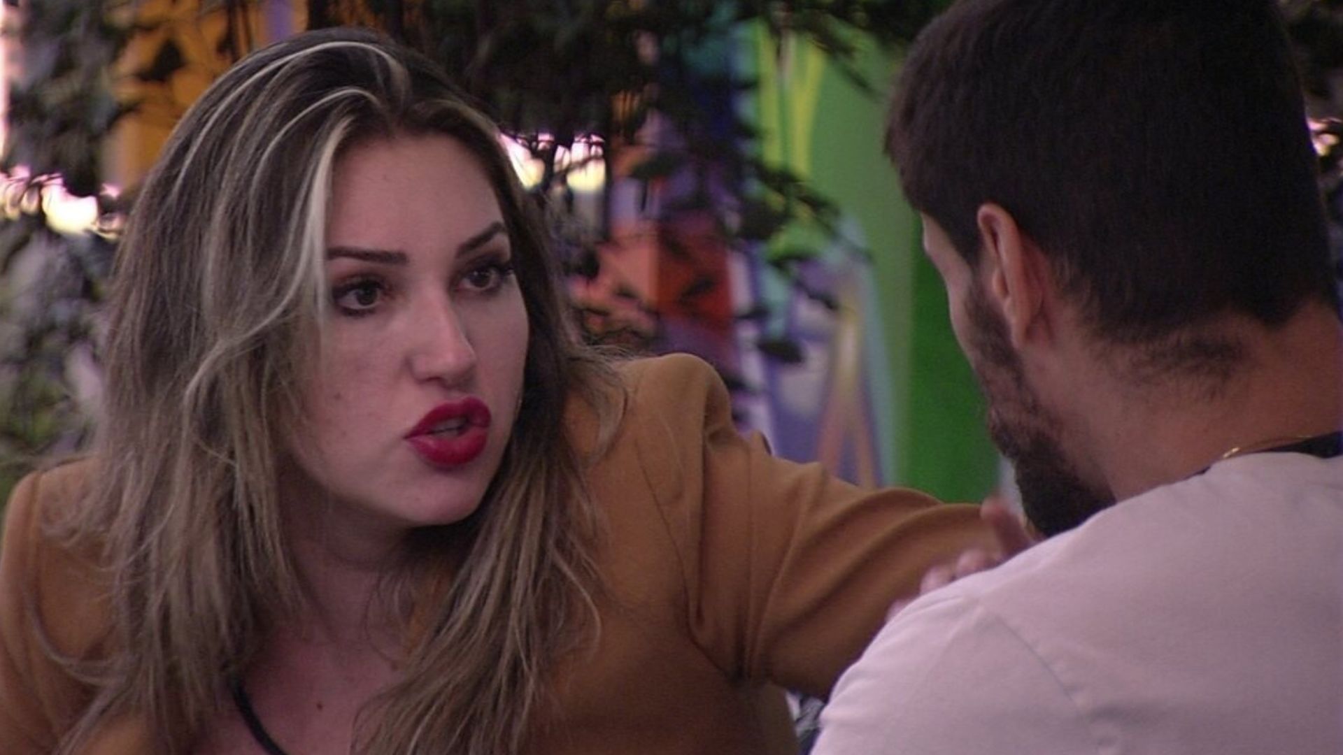 BBB23: Incomodada, Amanda dá bronca em Cara de Sapato e dispara: “Vacilou”