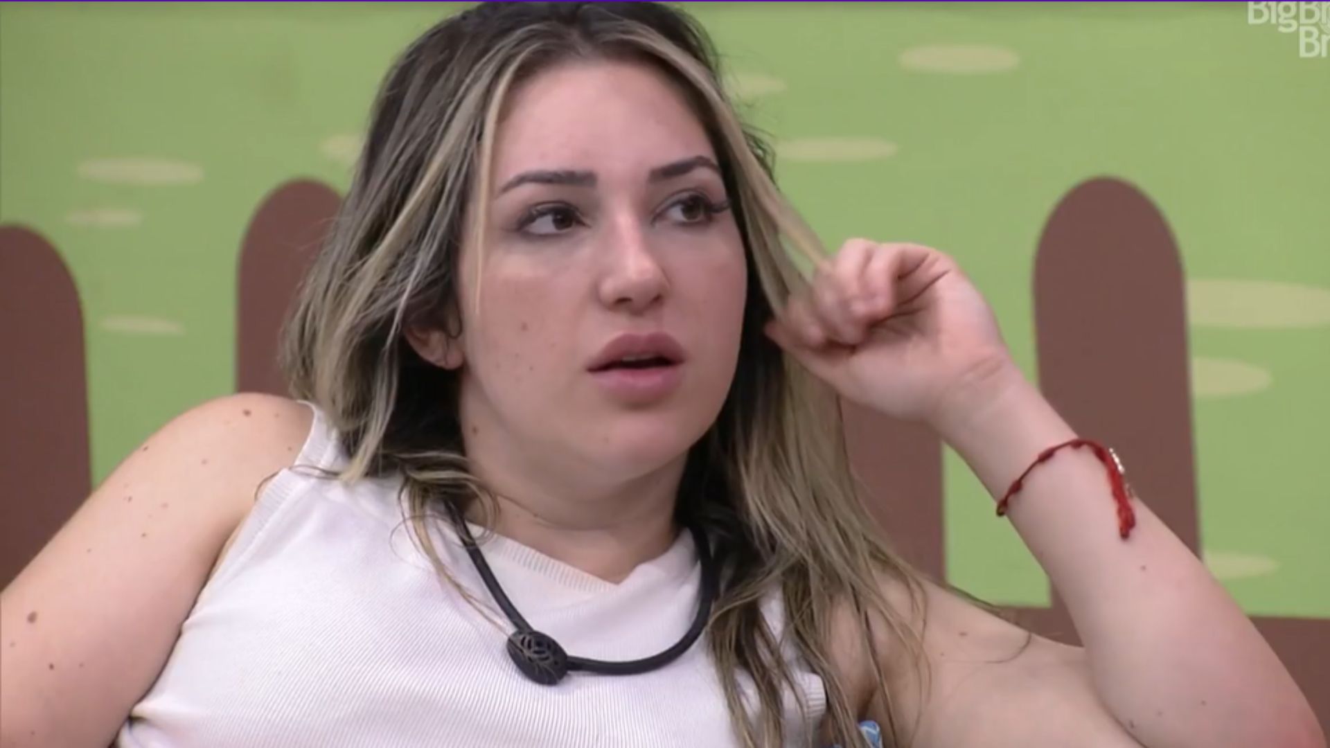 BBB23: Amanda se preocupa com aproximação de sister e Cara de Sapato: “Não é ciúmes”