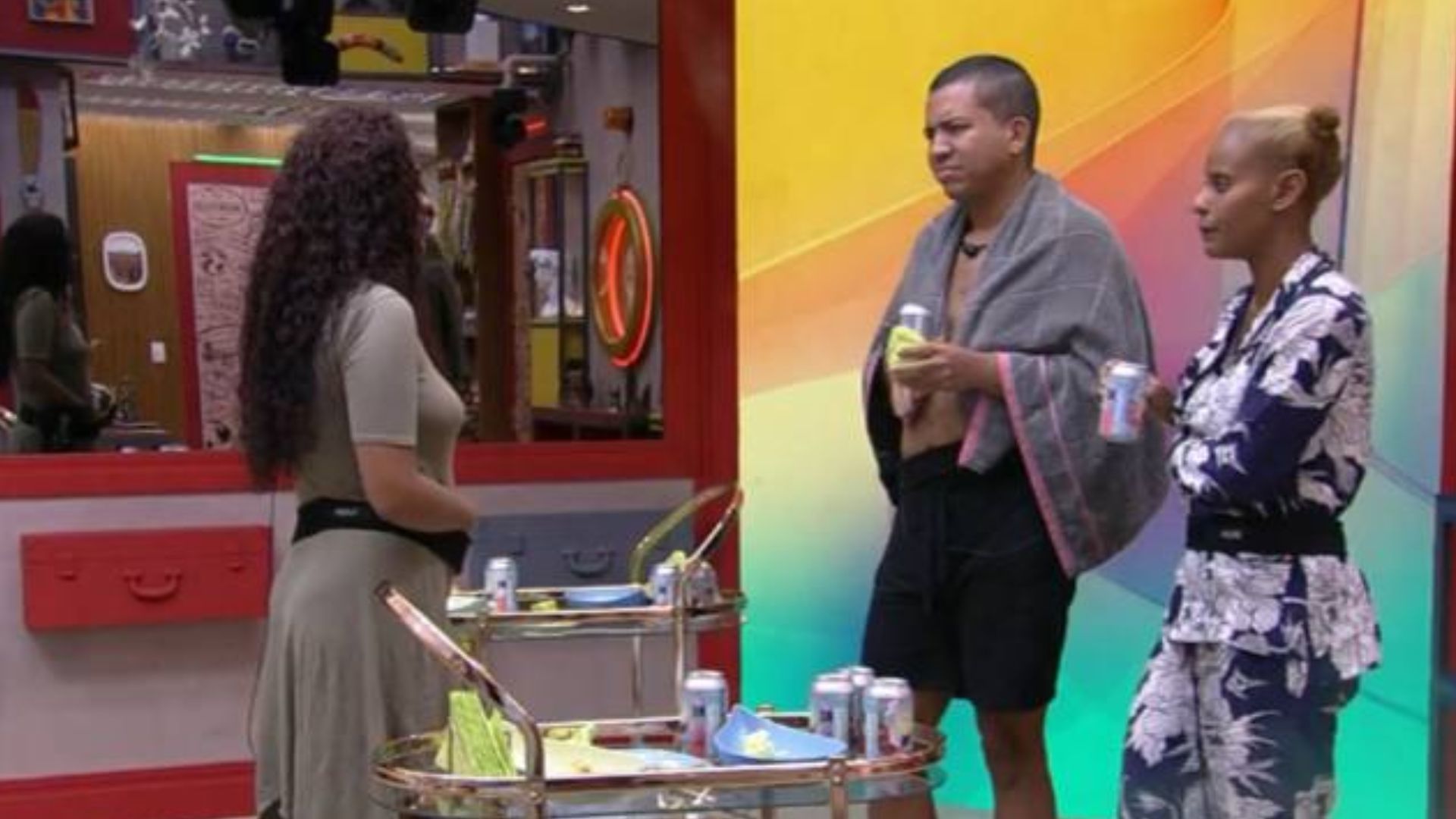 BBB23: Bruno é ameaçado por Paula após causar em festa: “Arranco sua cabeça”