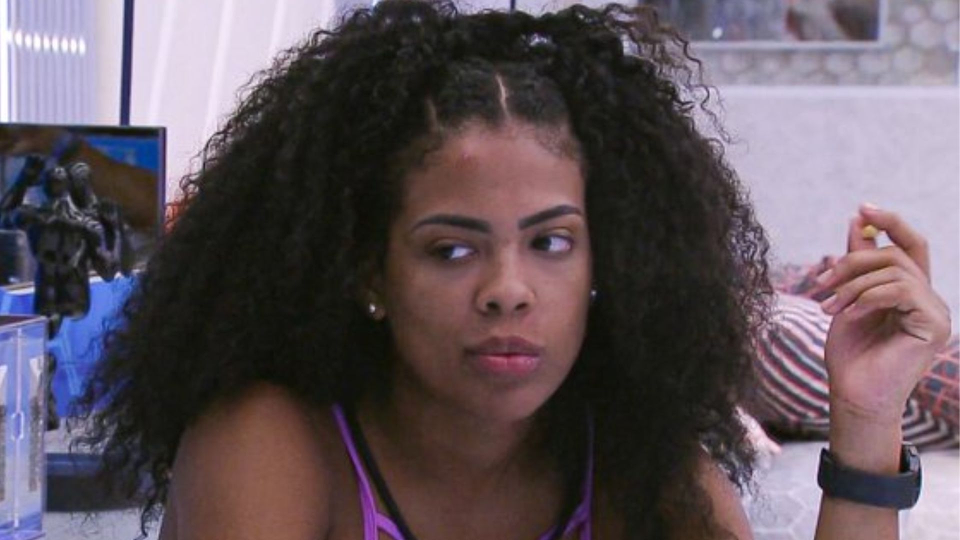 BBB23: Marvvila se irrita com Gustavo e dispara: “Não tá em casa”