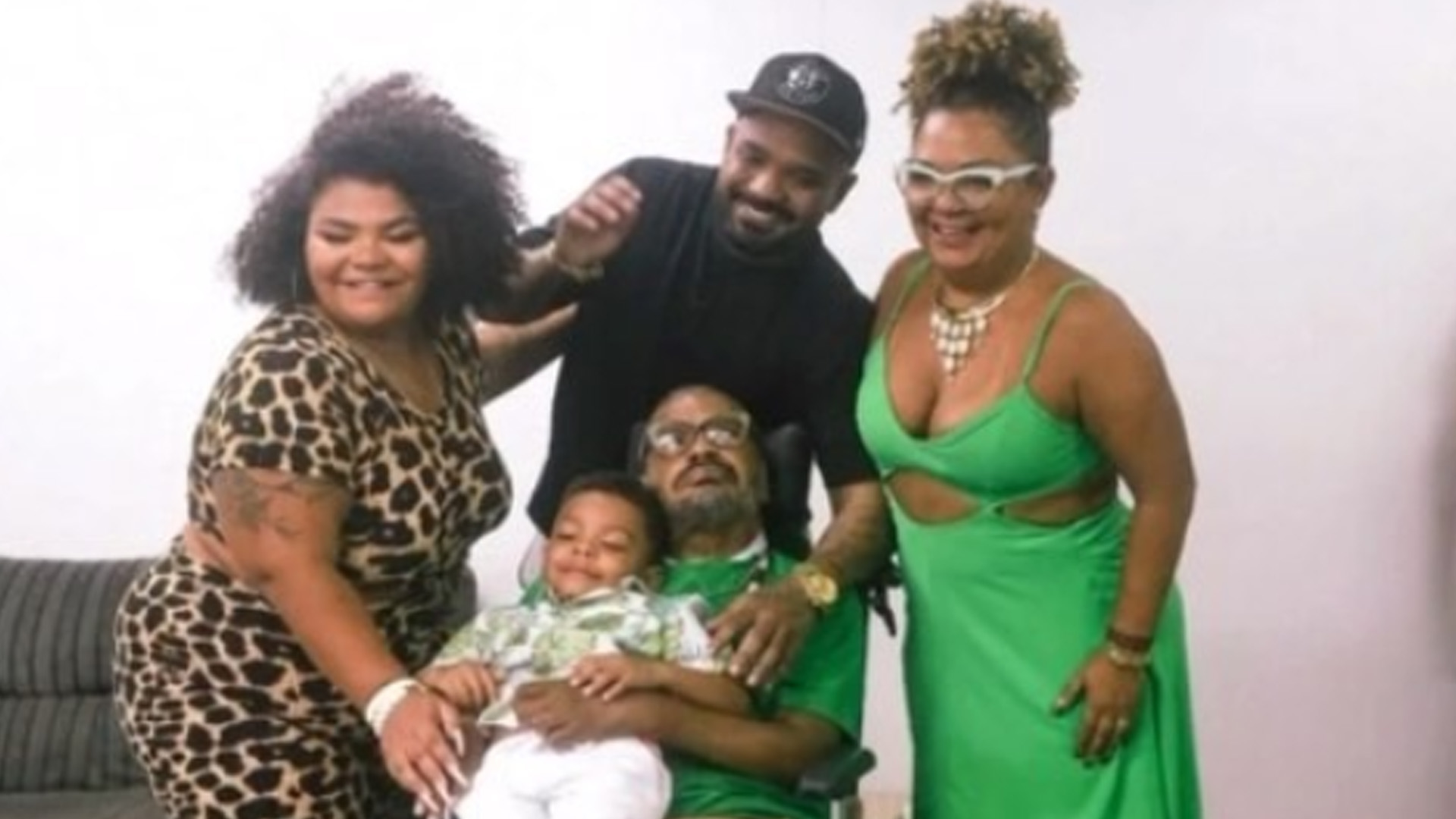 Climão! Esposa de Arlindo Cruz é rejeitada pelos filhos após assumir novo namorado