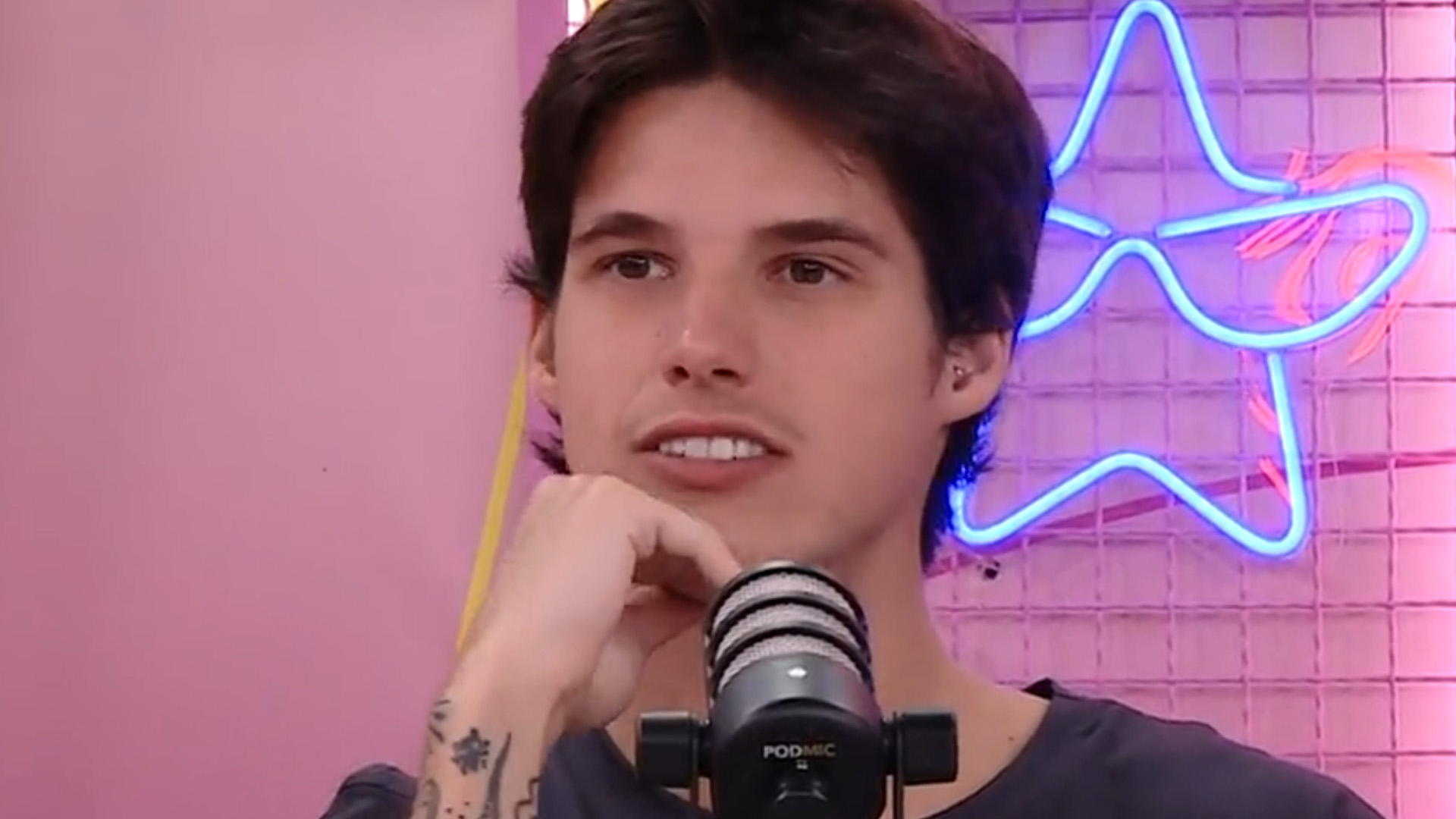 BBB23: Gabriel Fop revela situação bizarra no banheiro do reality: “Falta educação”
