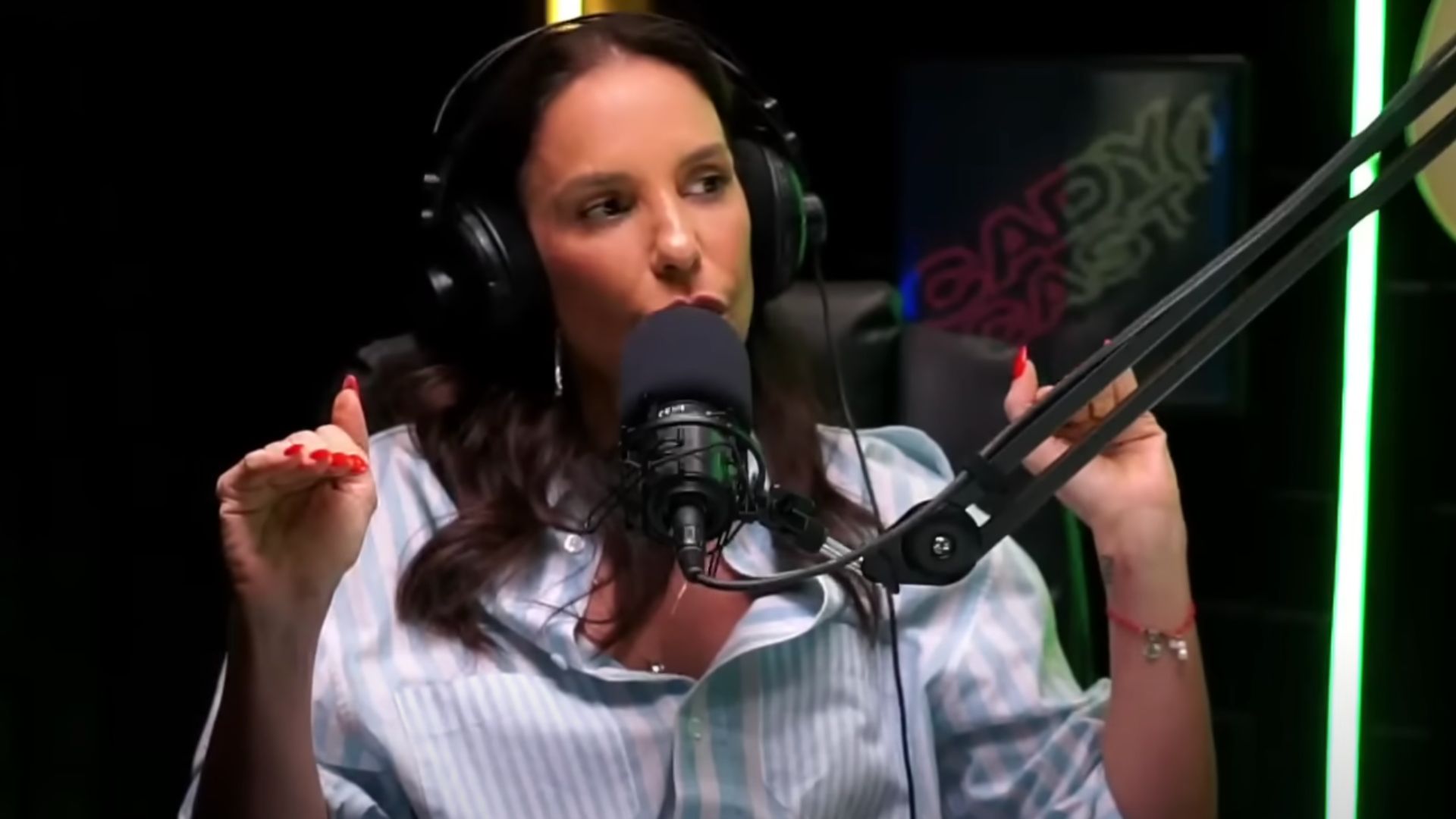 Em desabafo, Ivete Sangalo esclarece boato envolvendo uso de drogas: “Duvidaram”
