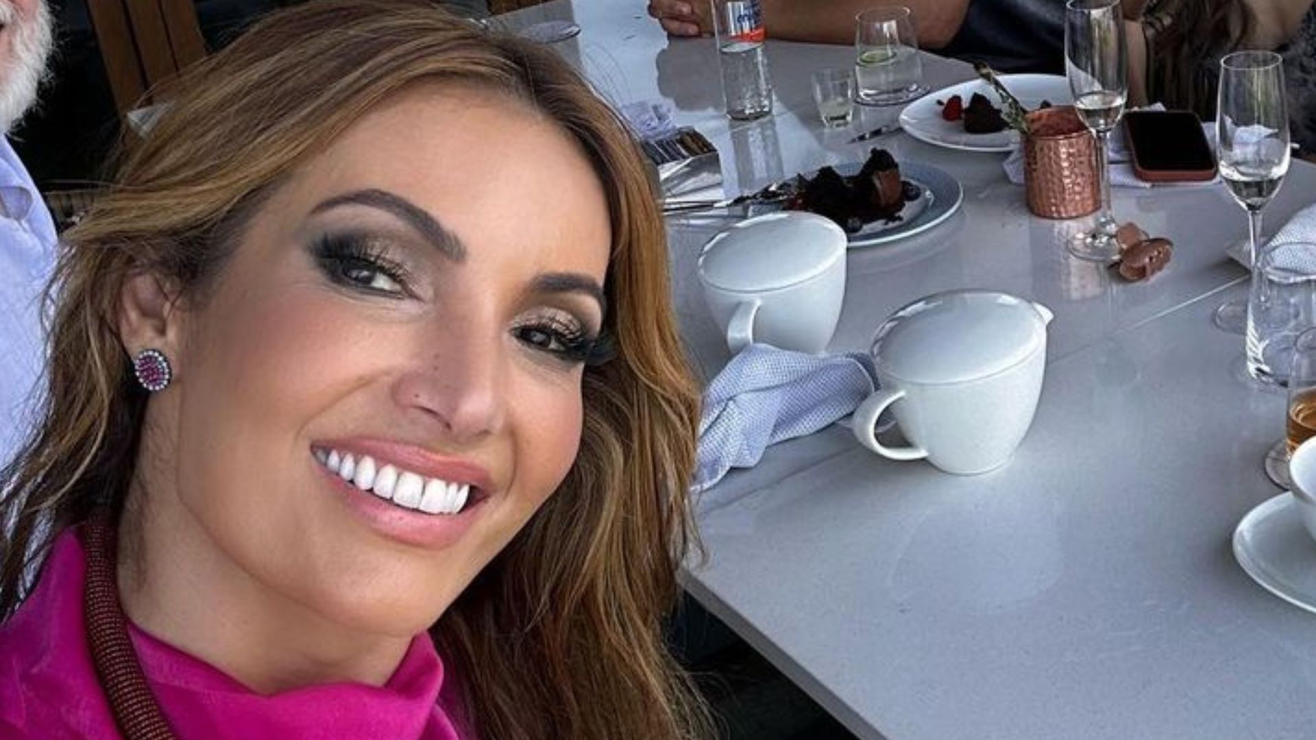 Patrícia Poeta aparece em clique raro com o pai e surpreende os fãs: “Meu sonho”
