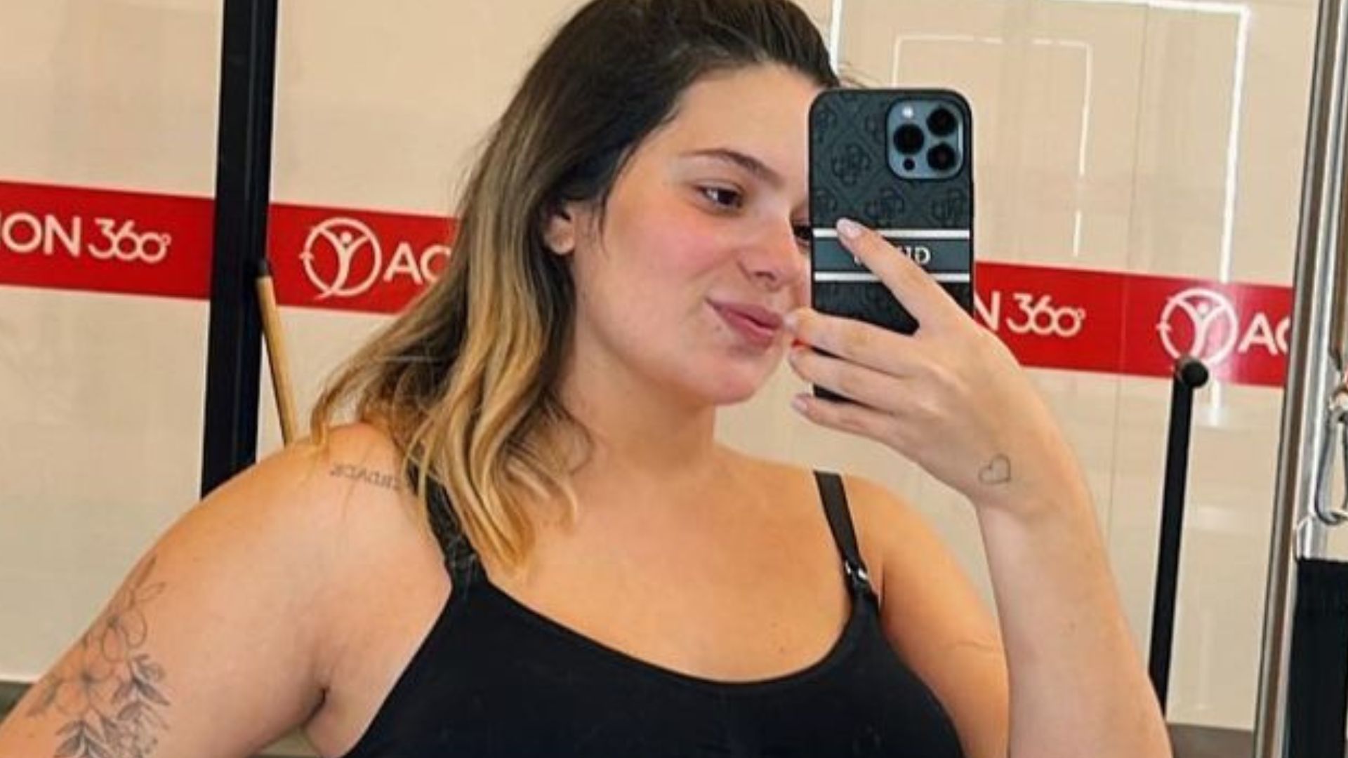 Contando os dias, Viih Tube exibe barrigão no limite após pilates: “Já abaixou”