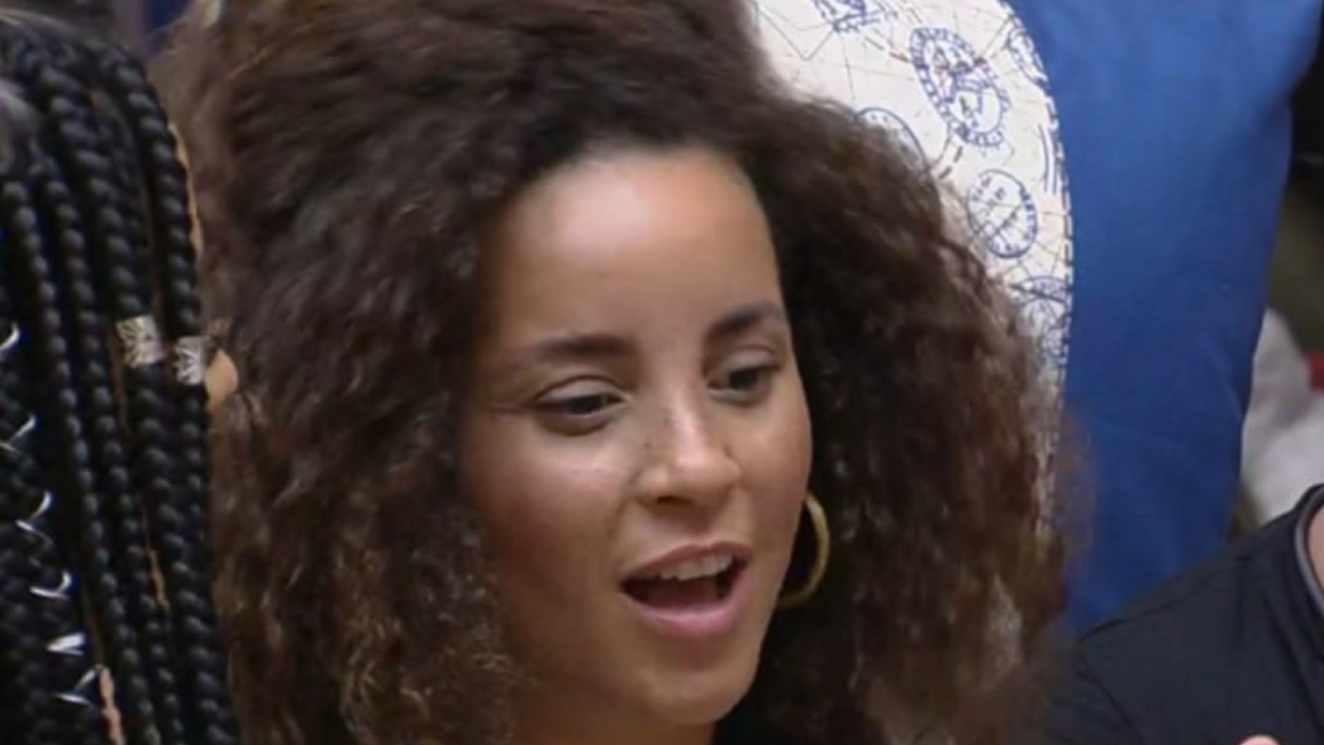 BBB23: Domitila Barros revela que não está solteira após declaração de brother: “Me completa”