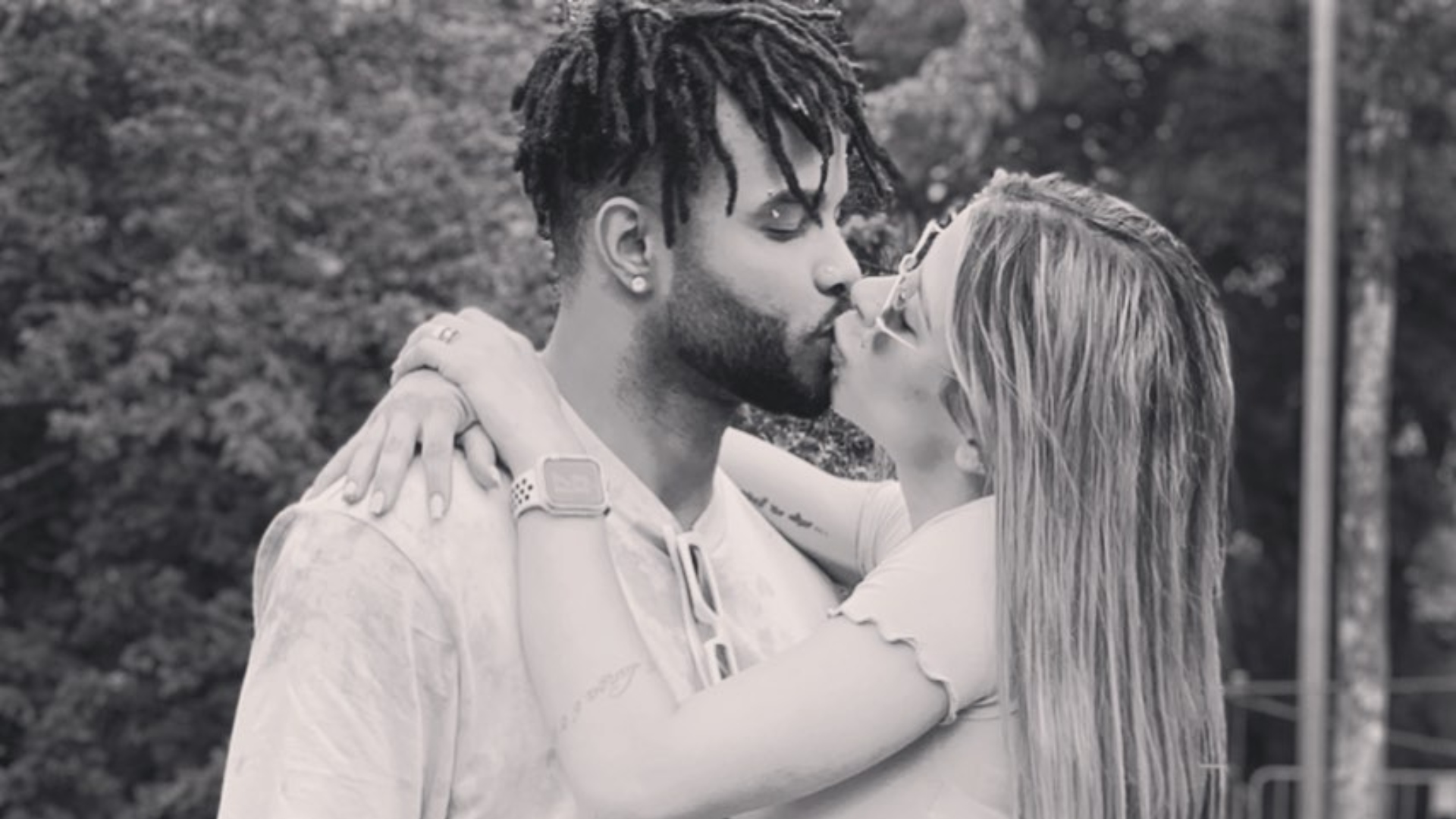 Abalado, cantor MC Zaac anuncia fim de seu casamento após quase 6 anos: “O amor estava se destruindo”