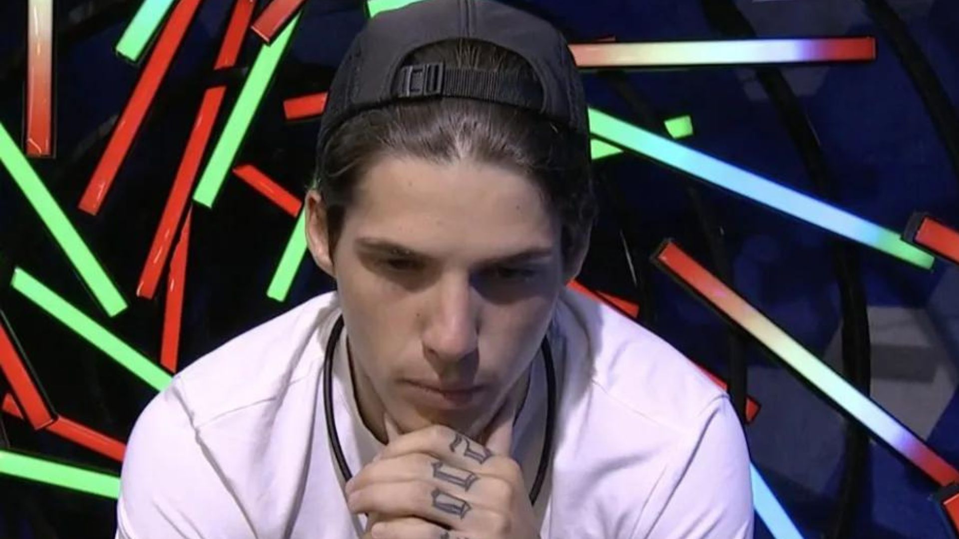 BBB23: Gabriel toma atitude após sermão de Tadeu Schmidt e declara: “Não merecia”