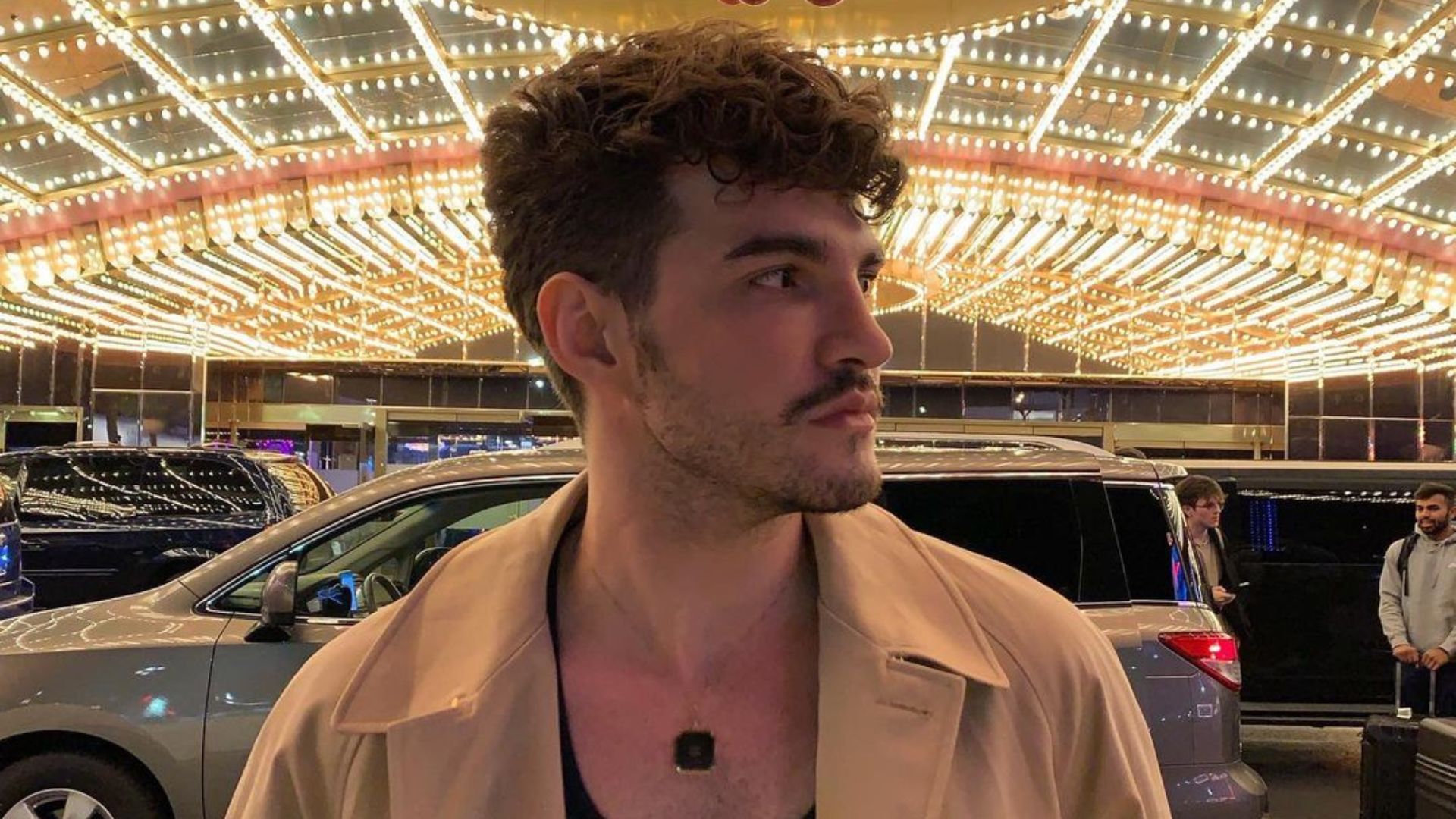 Jão debocha ao dizer que música é amaldiçoada e fãs concordam: “Naquele dia eu soube”