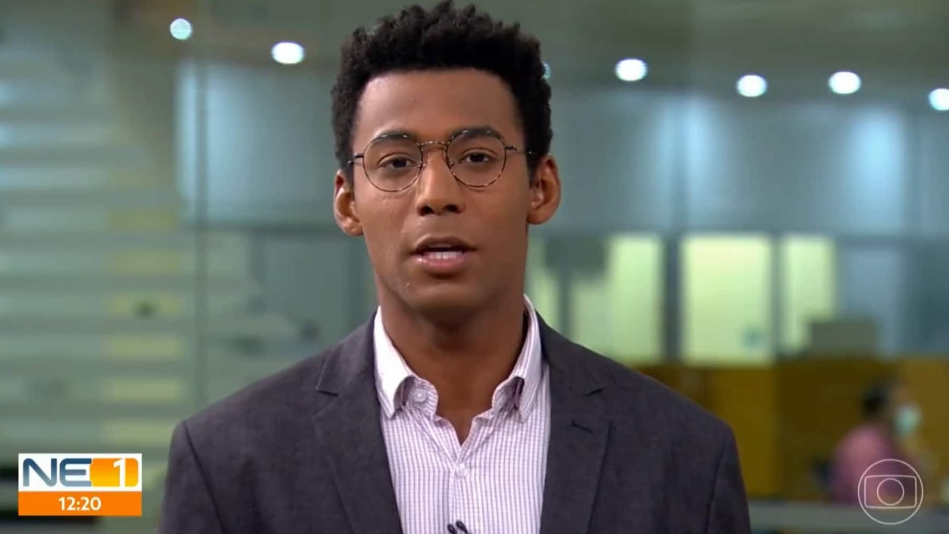 Jornalista da Globo relata racismo em shopping e faz desabafo: “Falou assim”