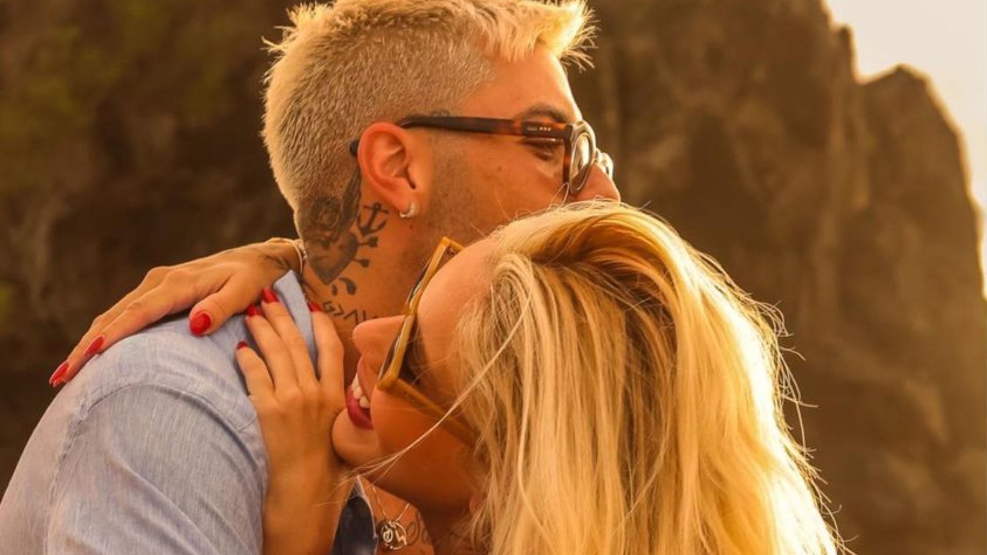 Ficou sério! Ex de Éder Militão, Karoline Lima faz ensaio de casal em viagem romântica com Gui Araujo