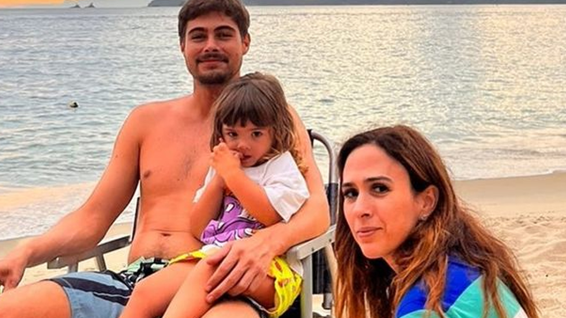 Tatá Werneck celebra data especial com Rafa Vitti e Clara Maria: “Que venham mais 3”
