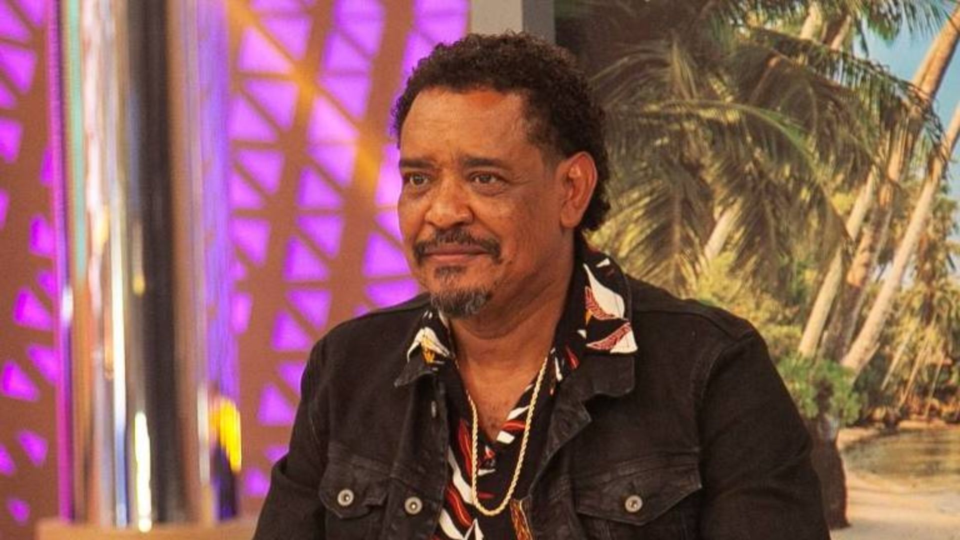 Compadre Washington, do É o Tchan!, recebe alta hospitalar após internação em Salvador
