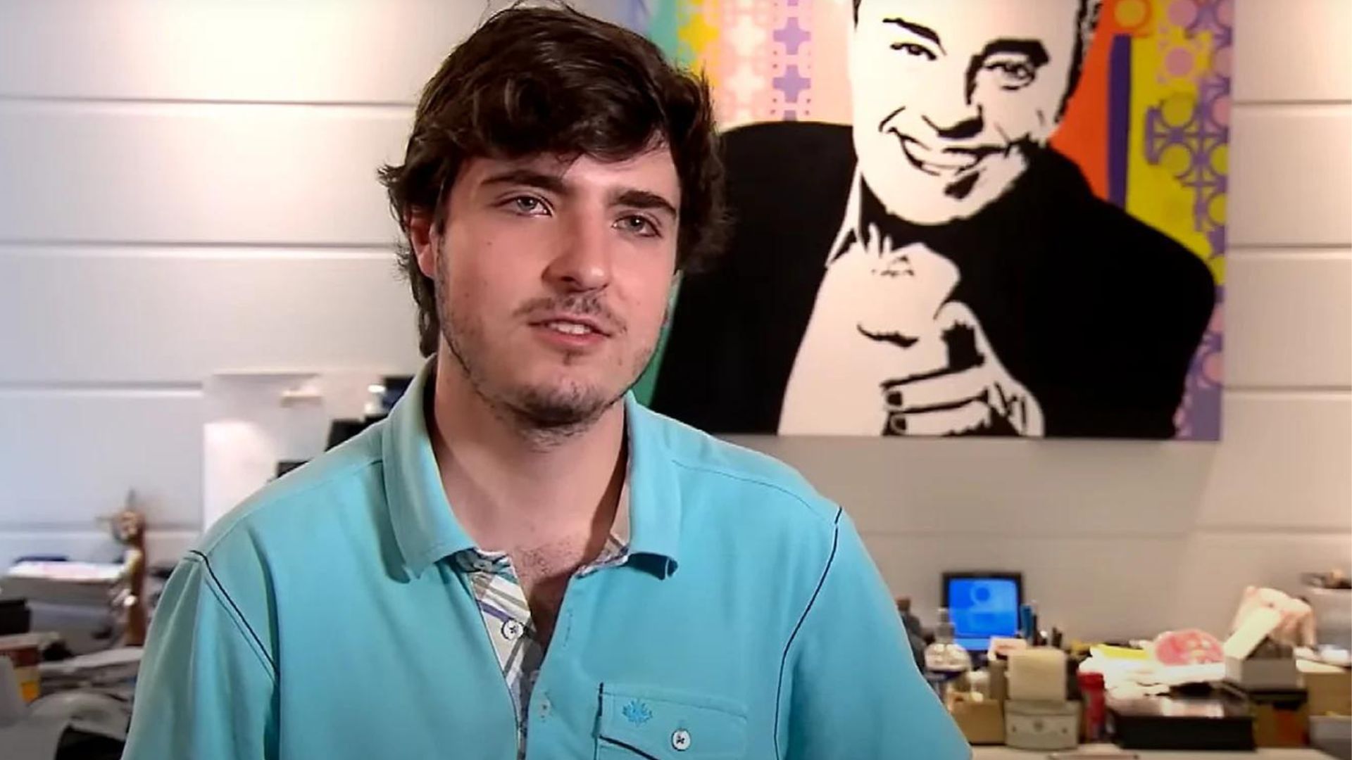 Filho de Gugu causa choradeira com revelação no ‘Programa Silvio Santos’: “Meu pai”