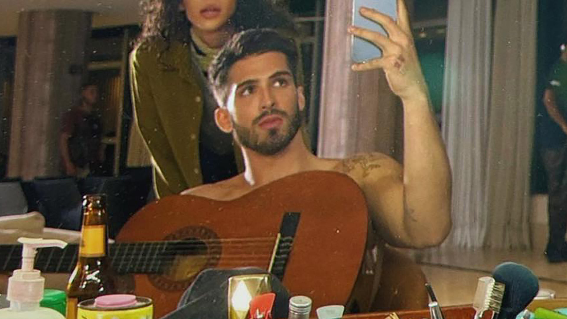 Após rumores, João Guilherme mostra intimidade com atriz e se declara: “Encontrei amor”