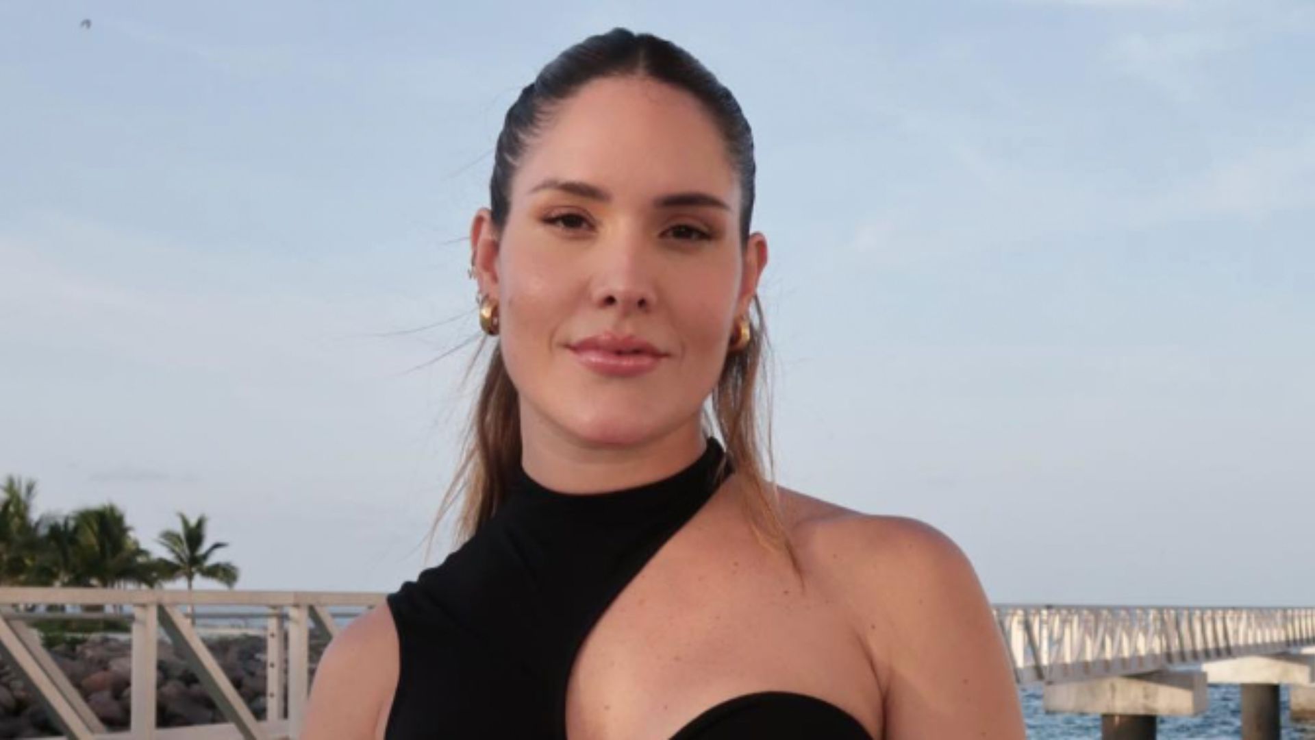 Esposa de Safadão é detonada após mostrar a calcinha em look: “Não é evangélica?”