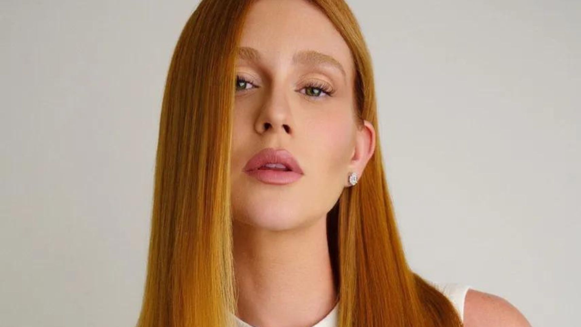 Quem é ele? Marina Ruy Barbosa é flagrada na rua com novo affair