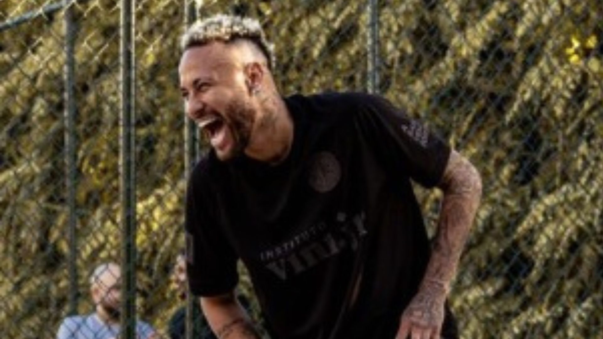Indireta? Neymar descarta polêmicas e faz declaração debochada: “Meu lema”
