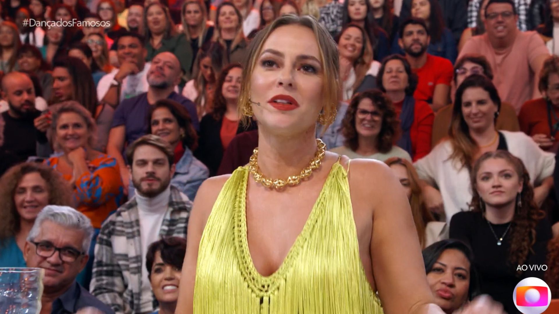 Paolla Oliveira critica diretor ao ser pressionada no Domingão: “Mandaram eu falar rápido”