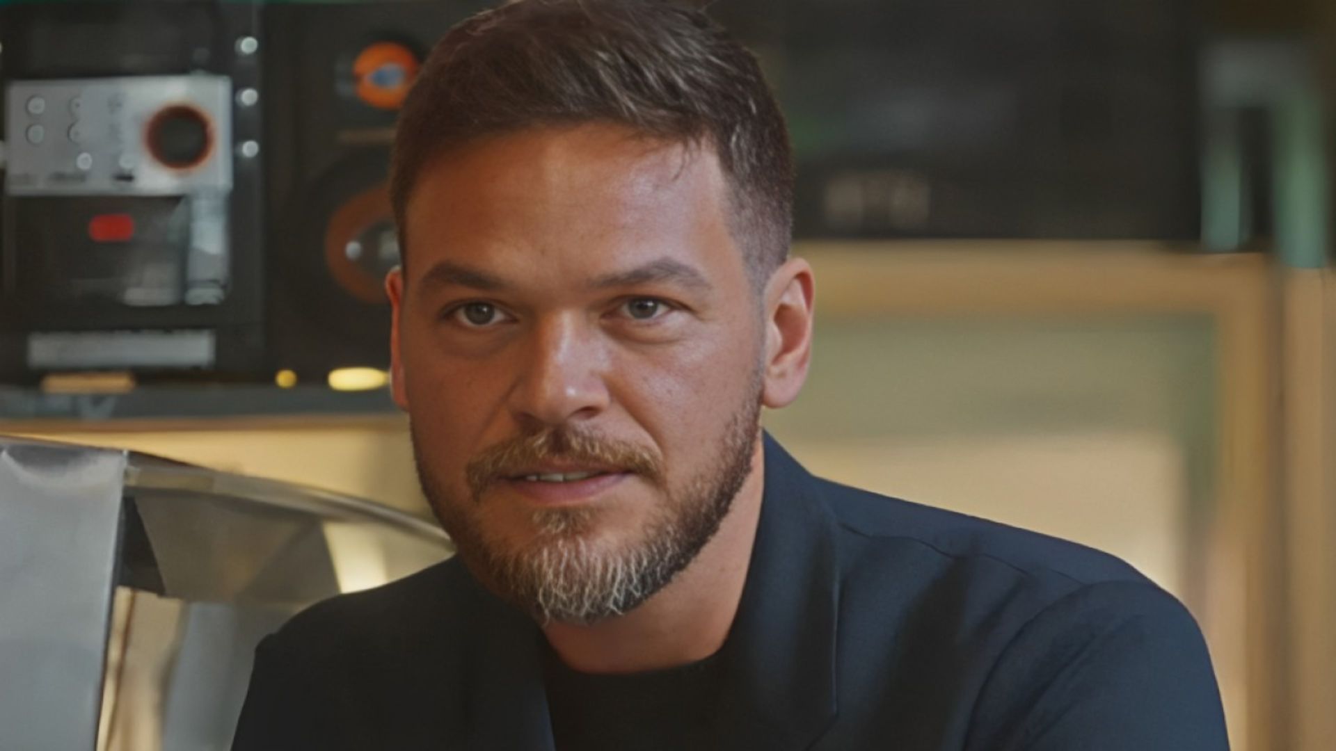 Vai na Fé: Ligação de Theo com o acidente de Carlão é revelada: “Caminhão!”