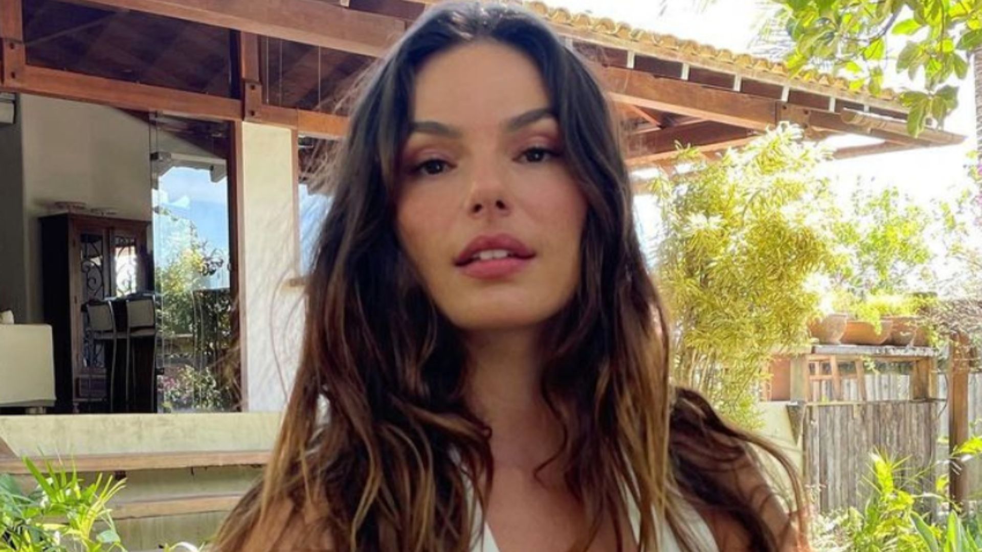 Vai voltar para TV? Isis Valverde descarta retorno para novelas: “Vou deixar”