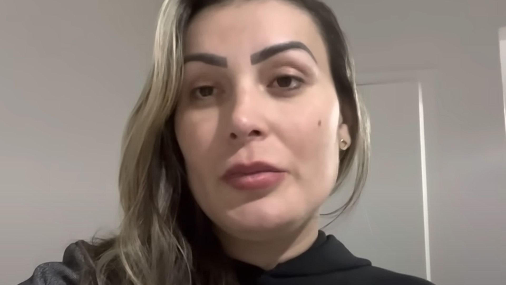Andressa Urach desiste de processo que pedia R$ 2 milhões à igreja: “Perdão”