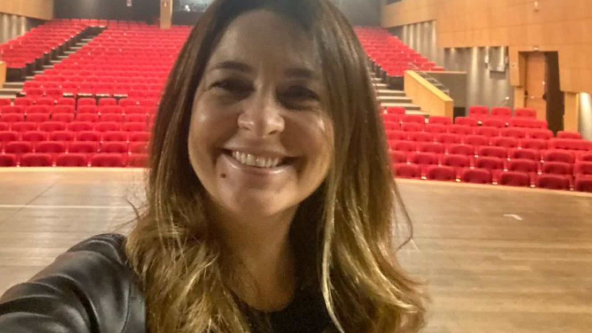 Corajosa! Claudia Abreu pede demissão, deixa a Globo e assina com a concorrência