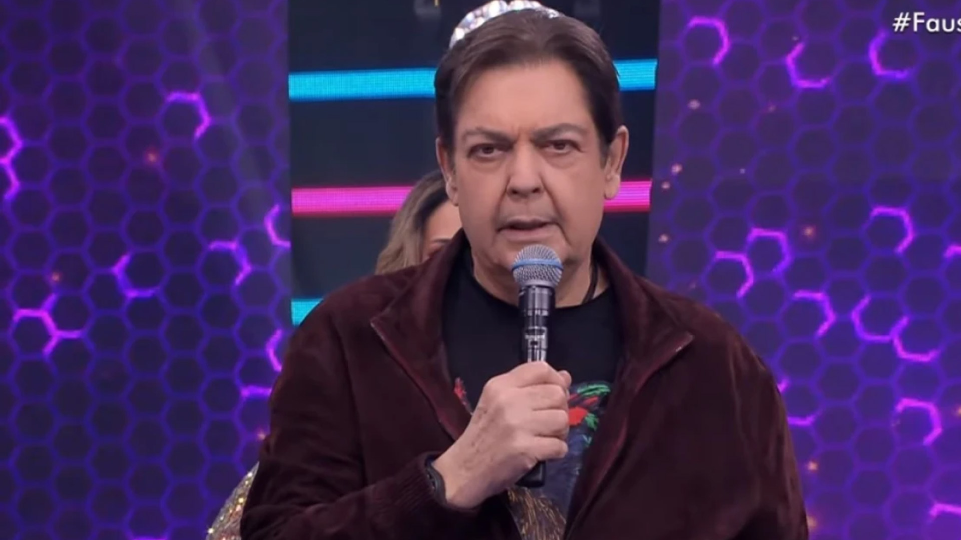 ‘Domingão’ quebra protocolo e exibe pedido de retorno de Faustão: “Quero de volta”