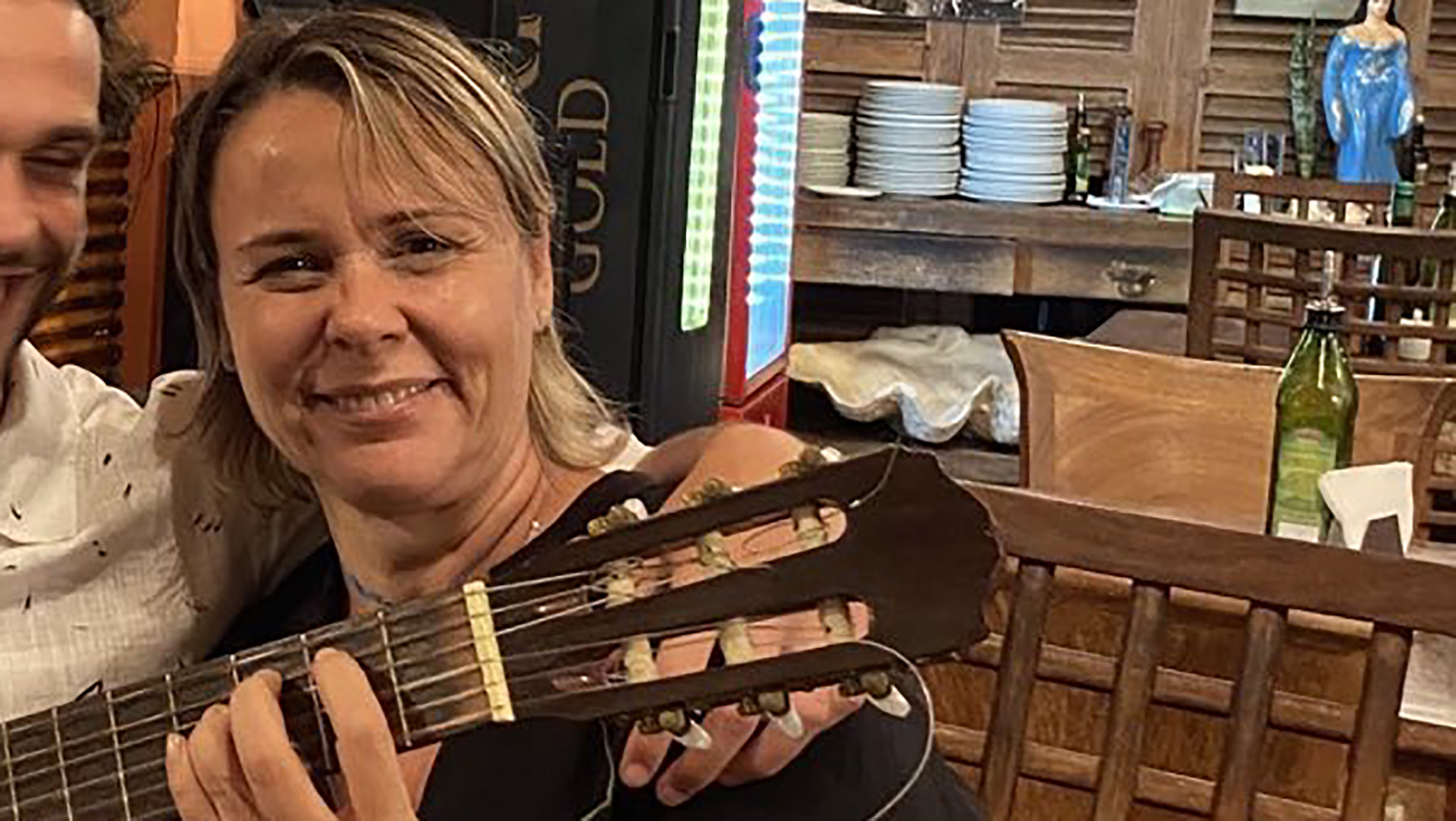 Giulia Gam surge em clique raríssimo ao lado de filho com Bial: “Lindo”