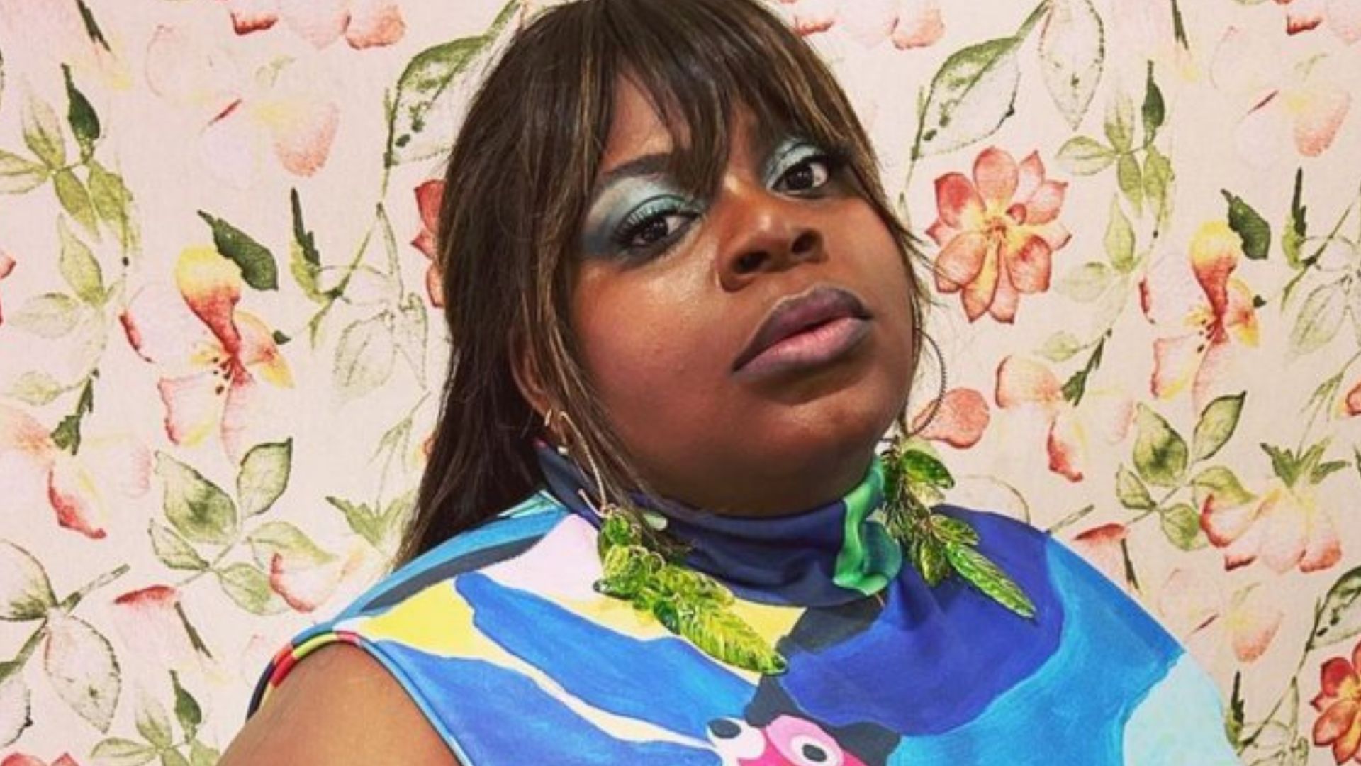Jojo Todynho impressiona fãs ao marcar curvas em vestido justinho: “Emagreceu muito”
