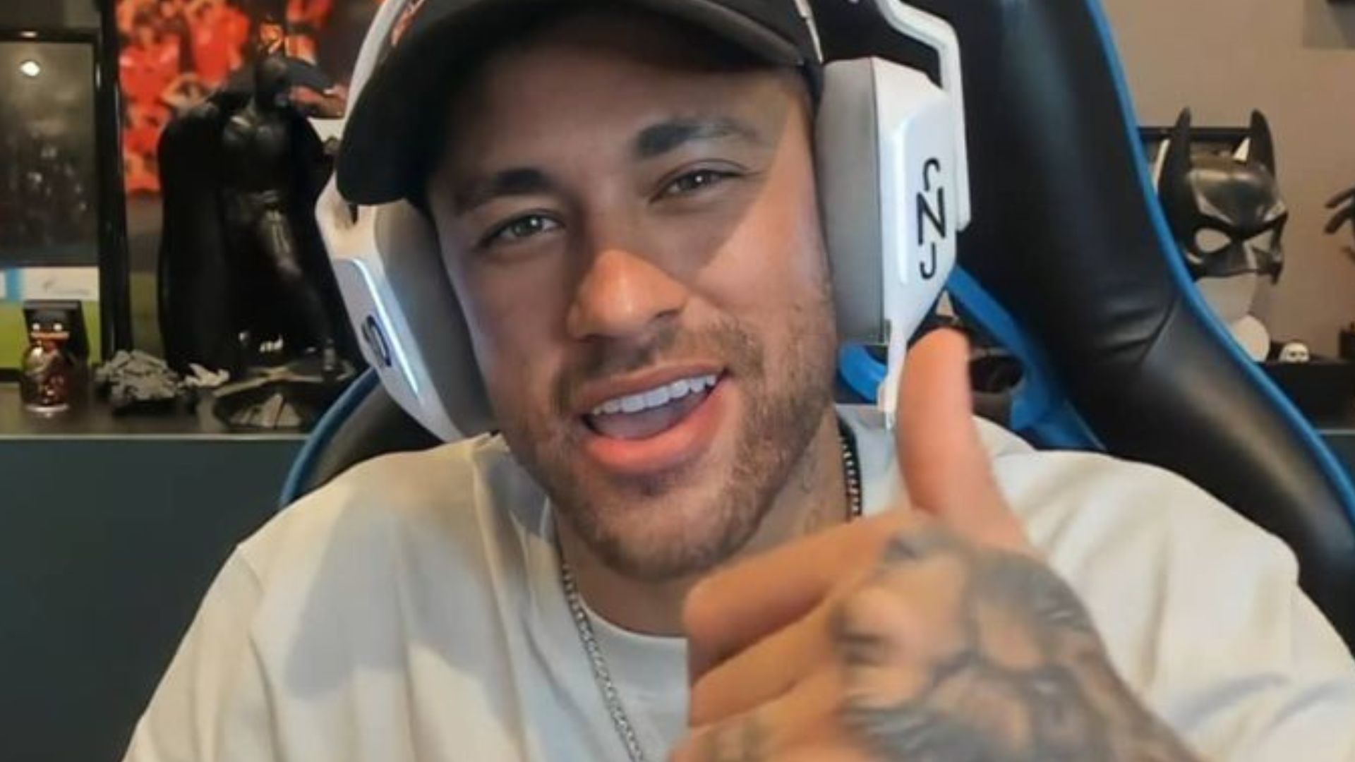 Neymar é colocado “à venda” pelo PSG e torcedores reagem: “Corinthians”
