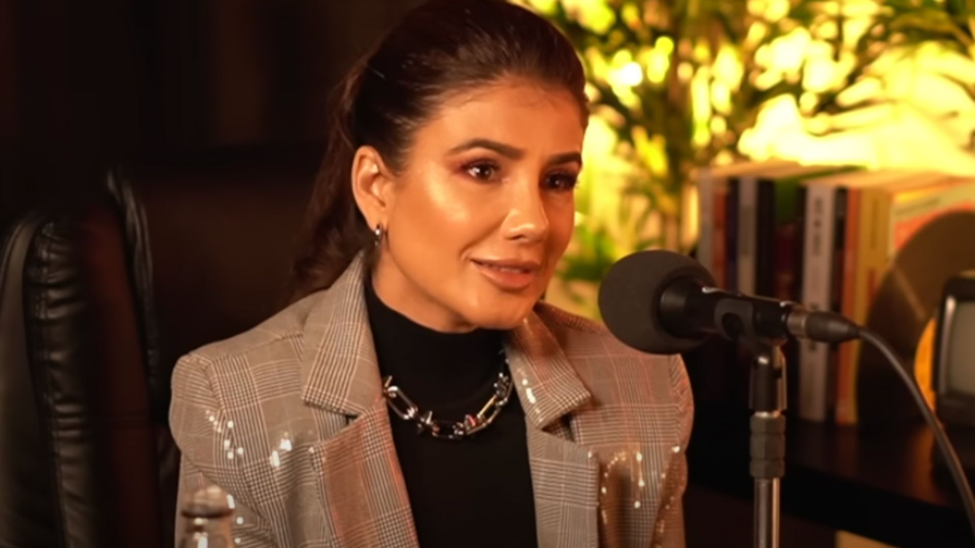 Crise? Paula Fernandes esclarece detalhes de situação financeira: “Fui muito lesada”