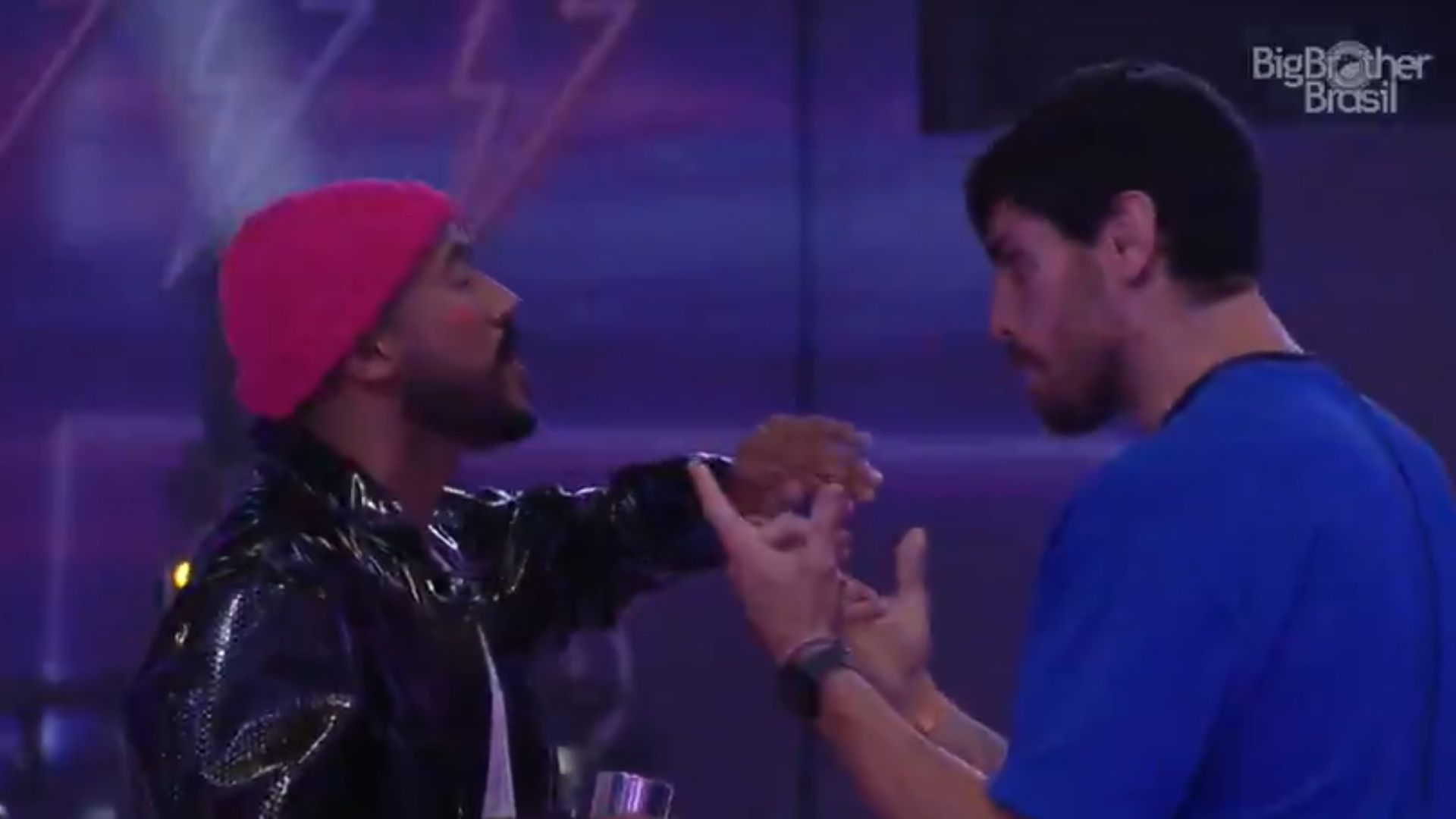 BBB23: Ricardo e Cara de Sapato se enfrentam em acalorada discussão: “Me respeita”