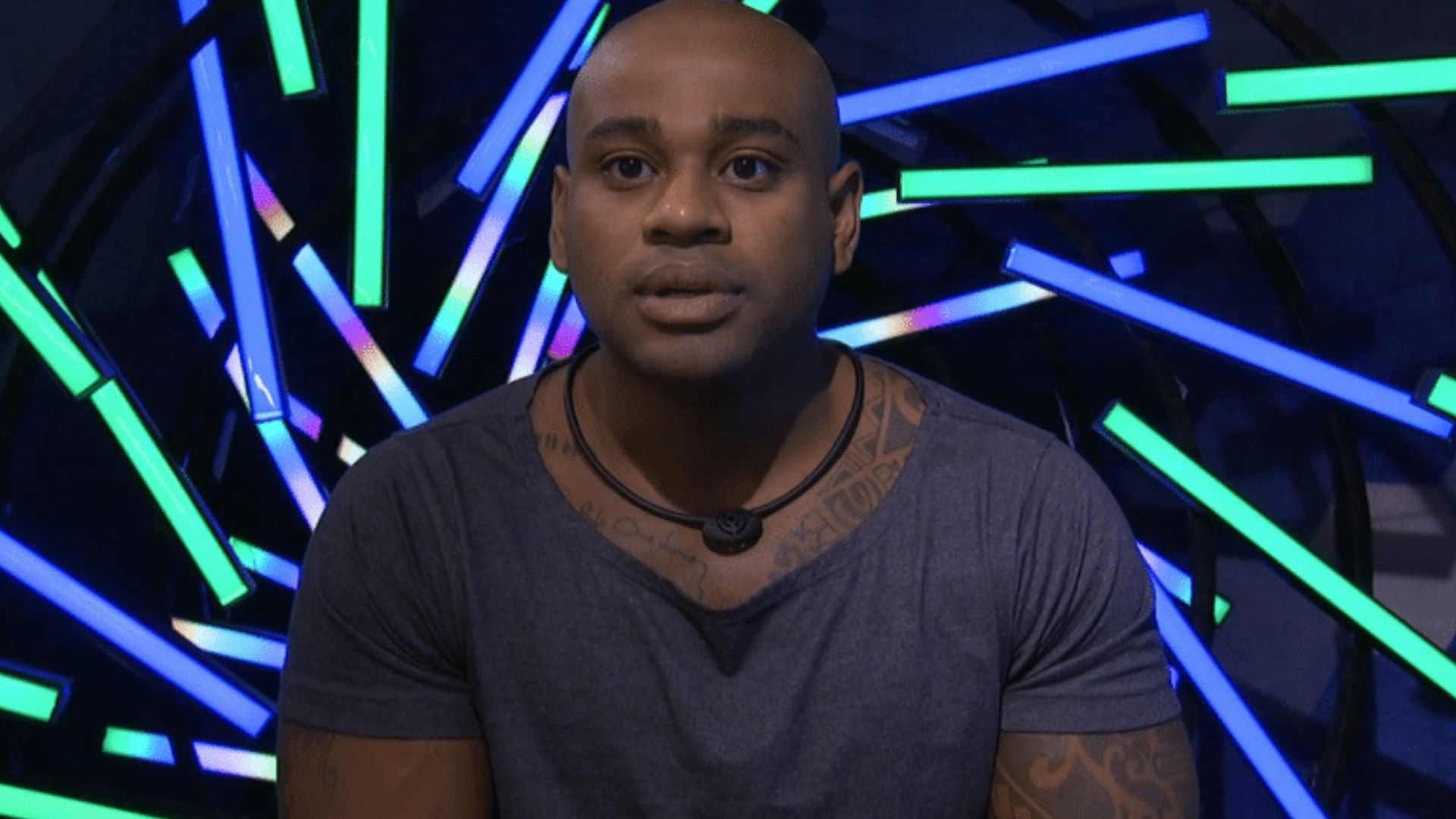 BBB23: Cézar vai ao confessionário e deixa produção perplexa com pedido: “Desculpa”
