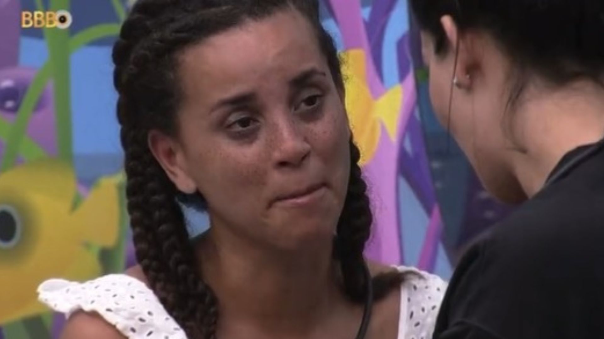 BBB23: Domitila chora ao ganhar presente inesperado de Dania Mendez: “Eu precisava”