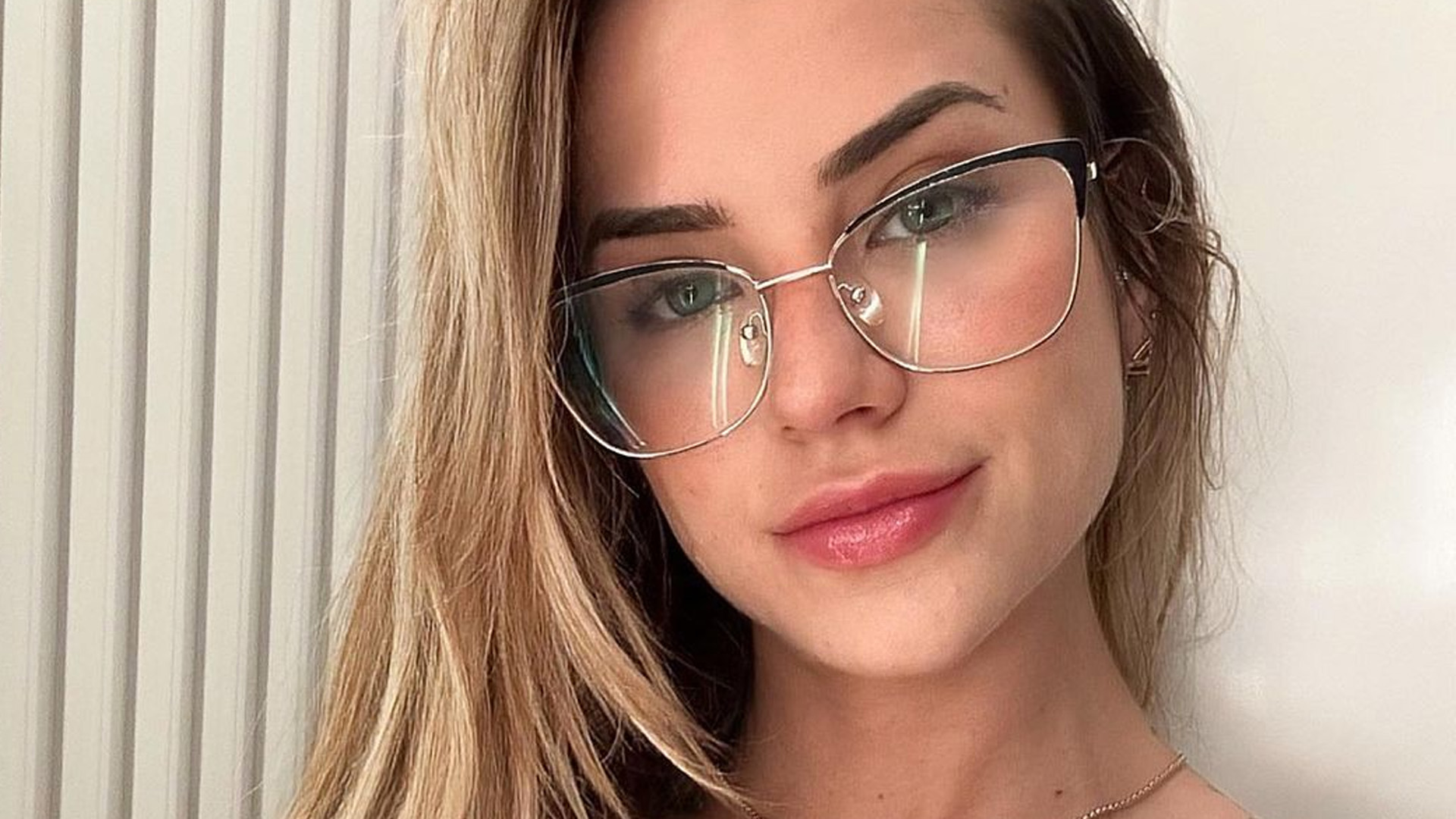 Após término turbulento, Gabi Martins faz desabafo sincero: “Me perguntei onde errei”