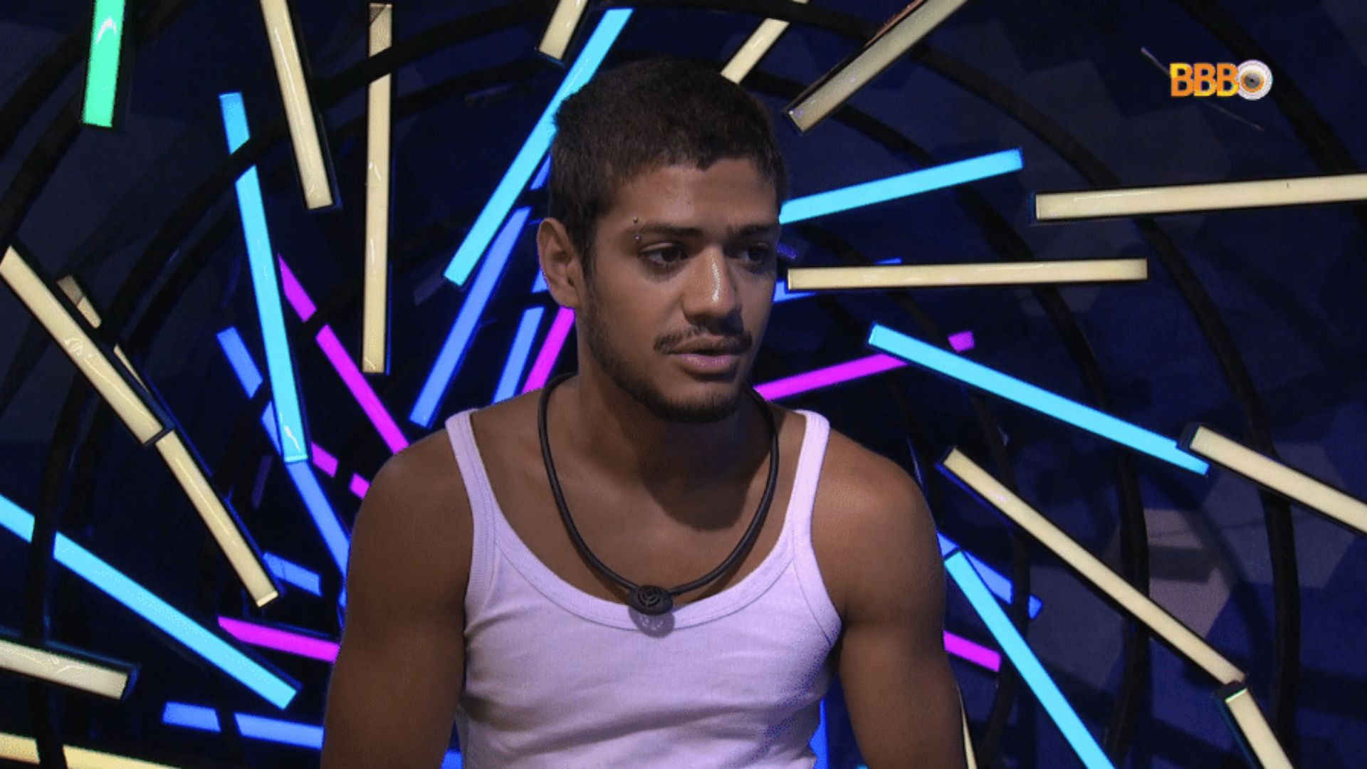 BBB23: Gabriel Santana se contraria e elimina sister de suas prioridades: “Não dá”